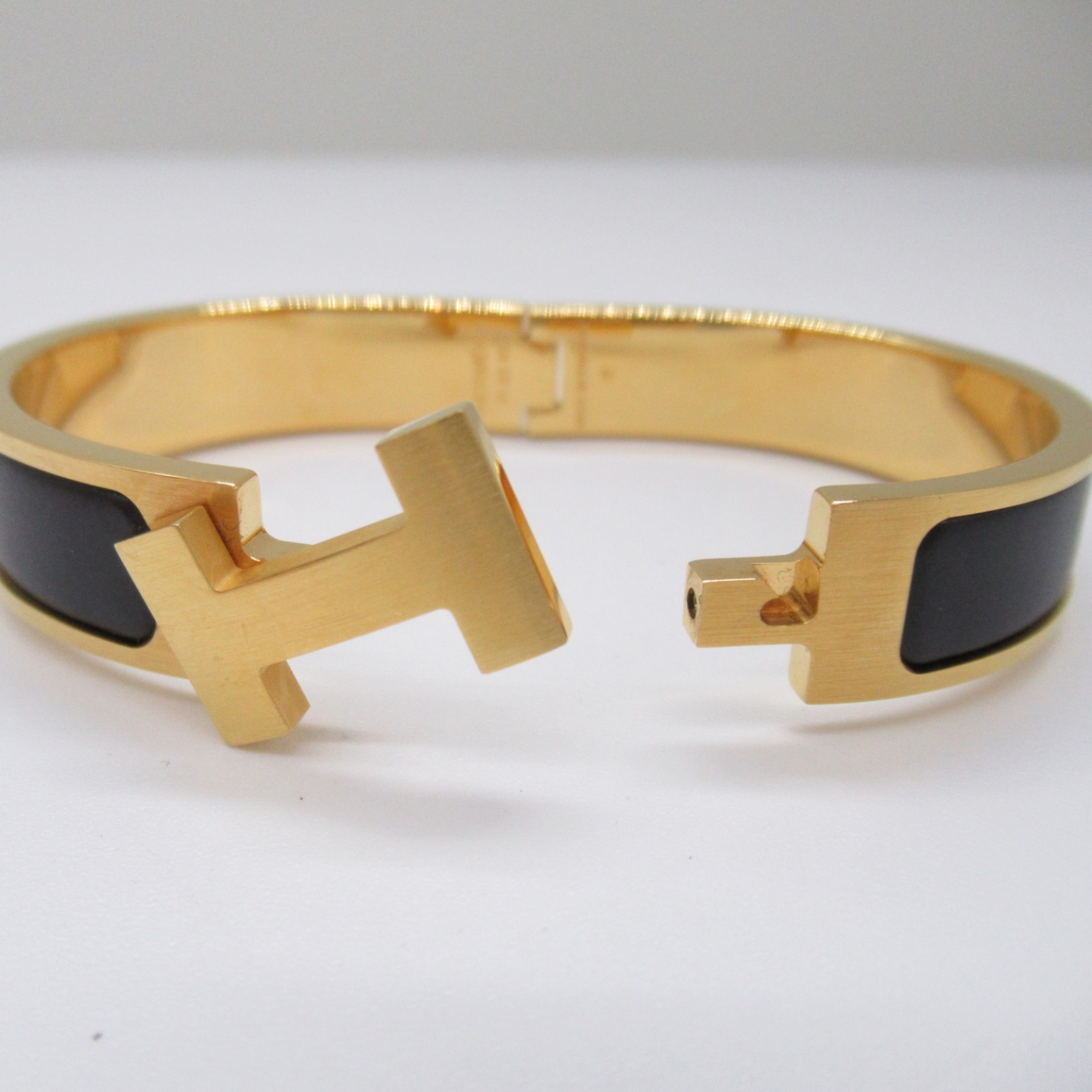 HERMES Click ash bangle Gold Matte Gold/Black Gold Plated