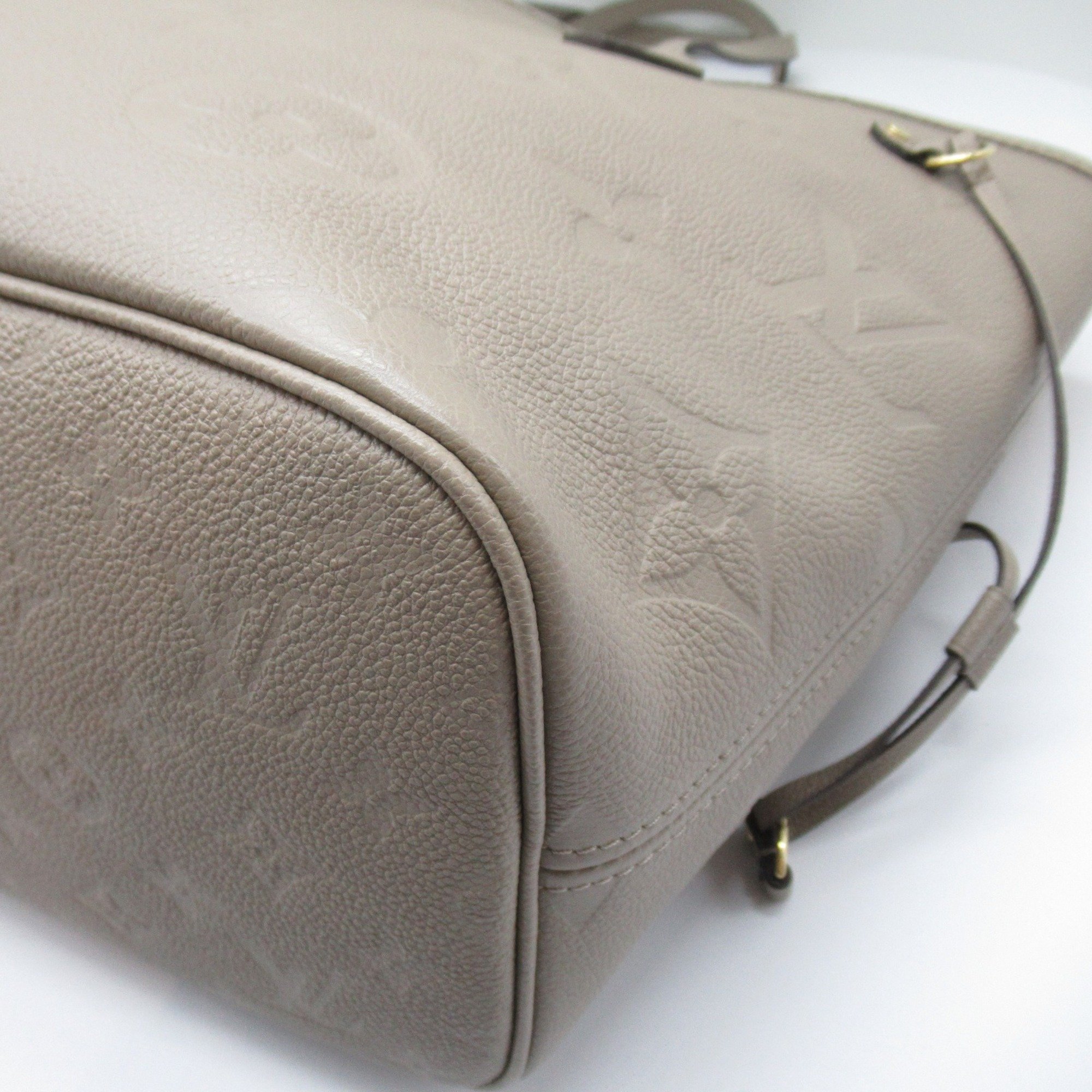 LOUIS VUITTON Neverfull MM Beige Tour rail Monogram empreinte Calfskin (cowhide) M45686