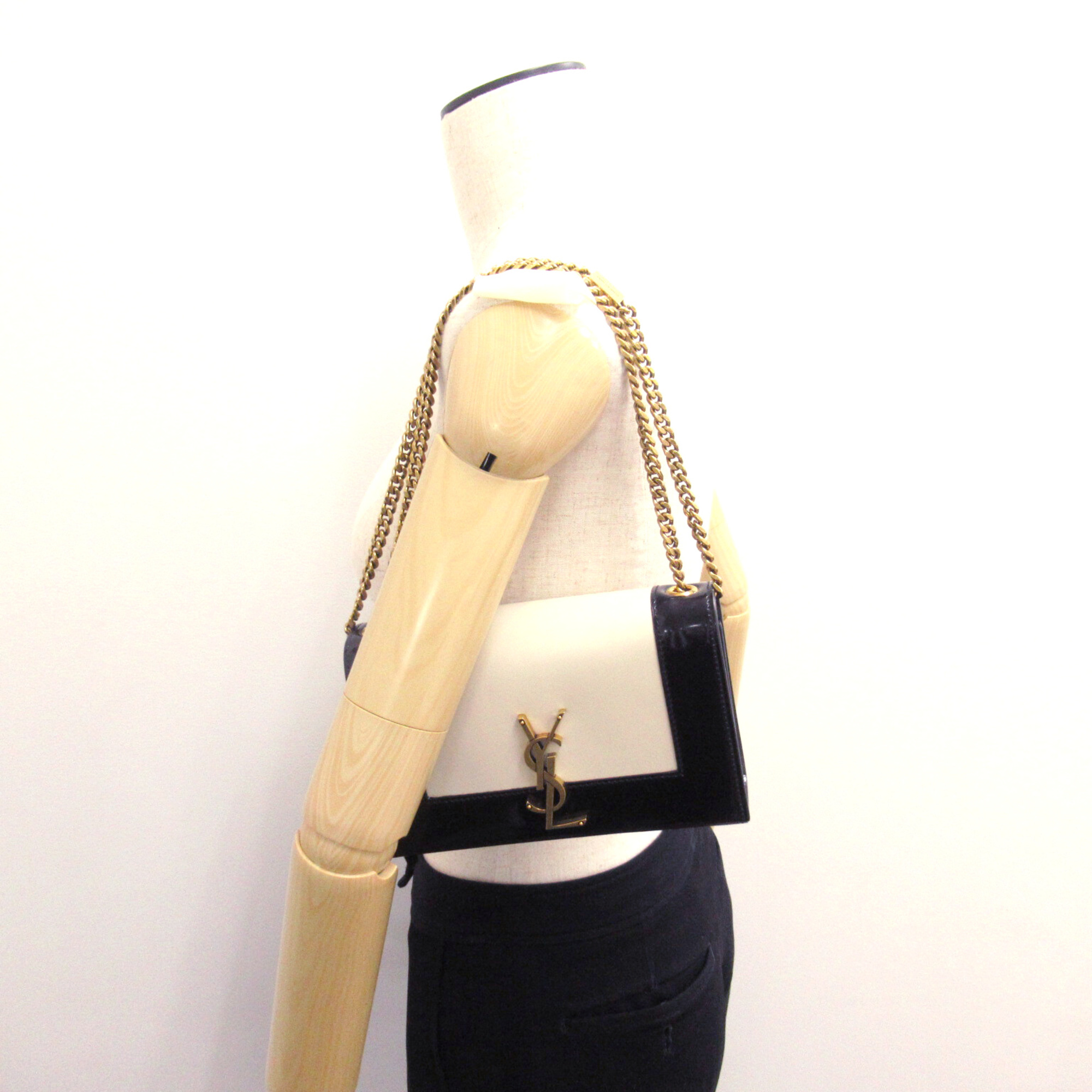 SAINT LAURENT Cassandra ChainShoulder Black Beige leather enamel 753883AAB9T9299