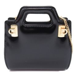 Salvatore Ferragamo ChainShoulder Bag Black leather 2.13985E+11