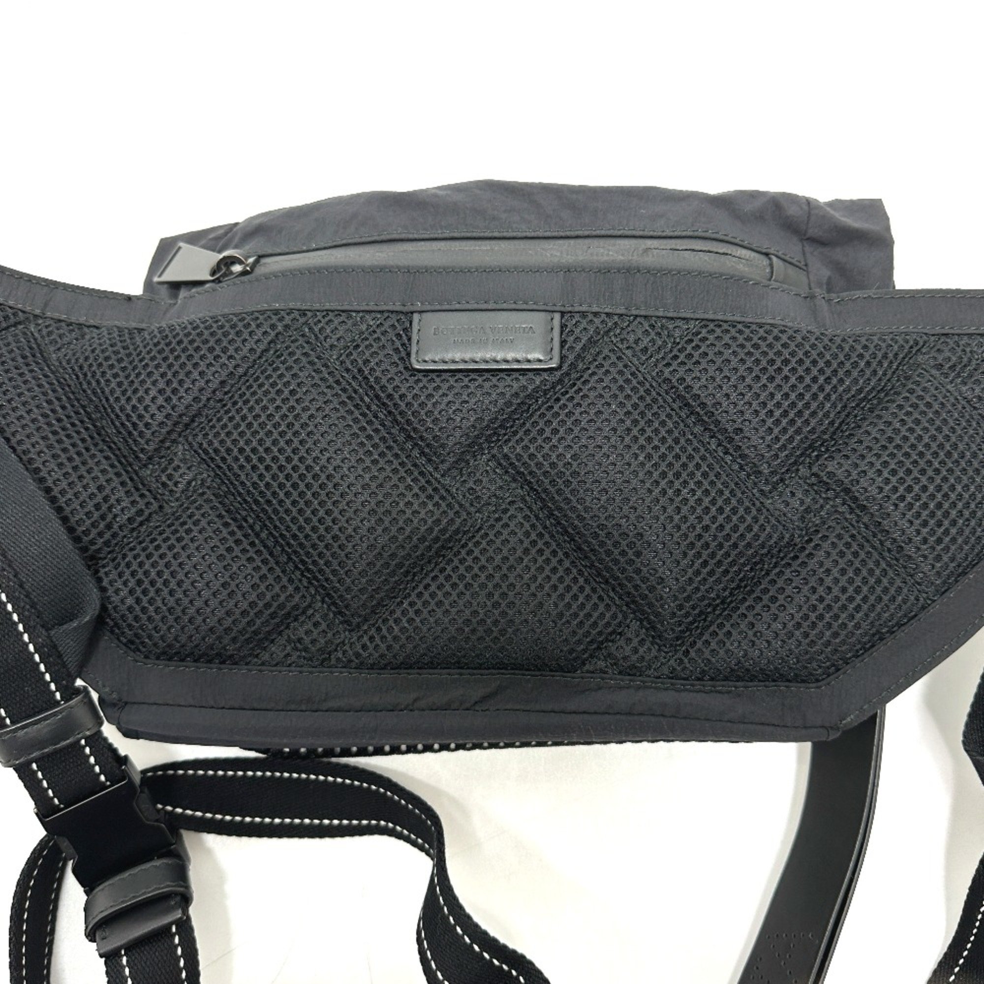 BOTTEGA VENETA bag waist pouch Waist Pouch Black