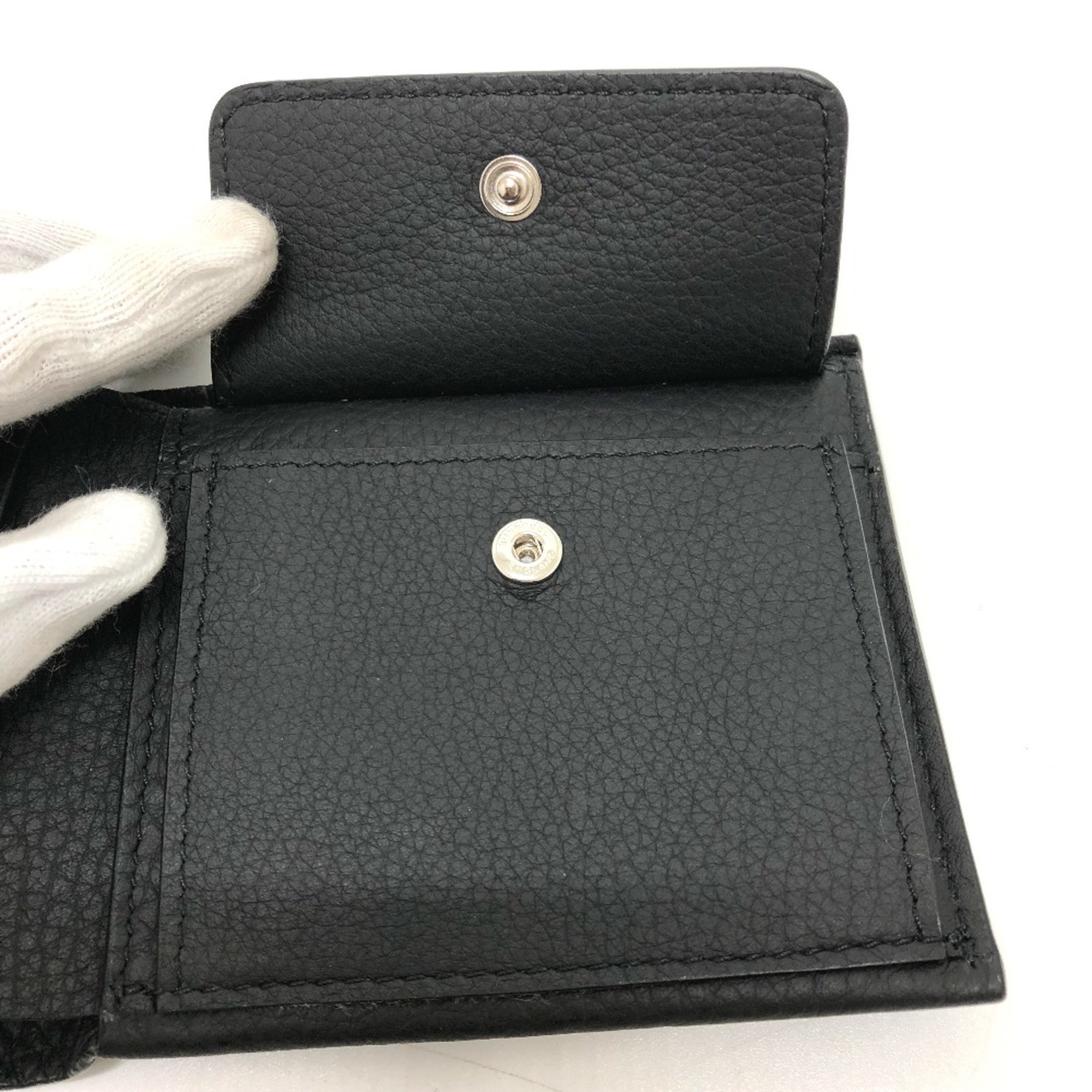 Burberry 8043377 logo Saif Folded wallet Black