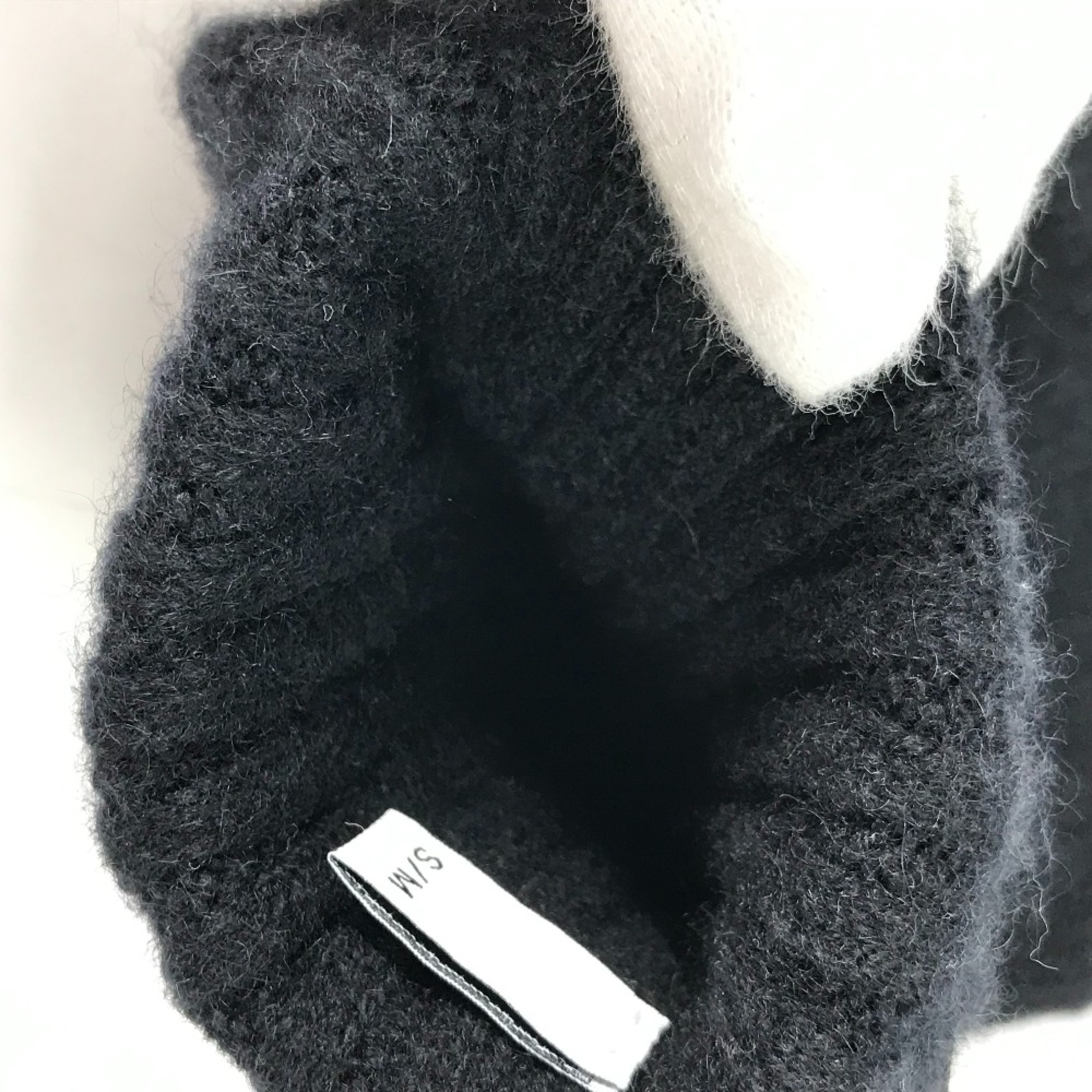 Burberry gloves Glove Black White