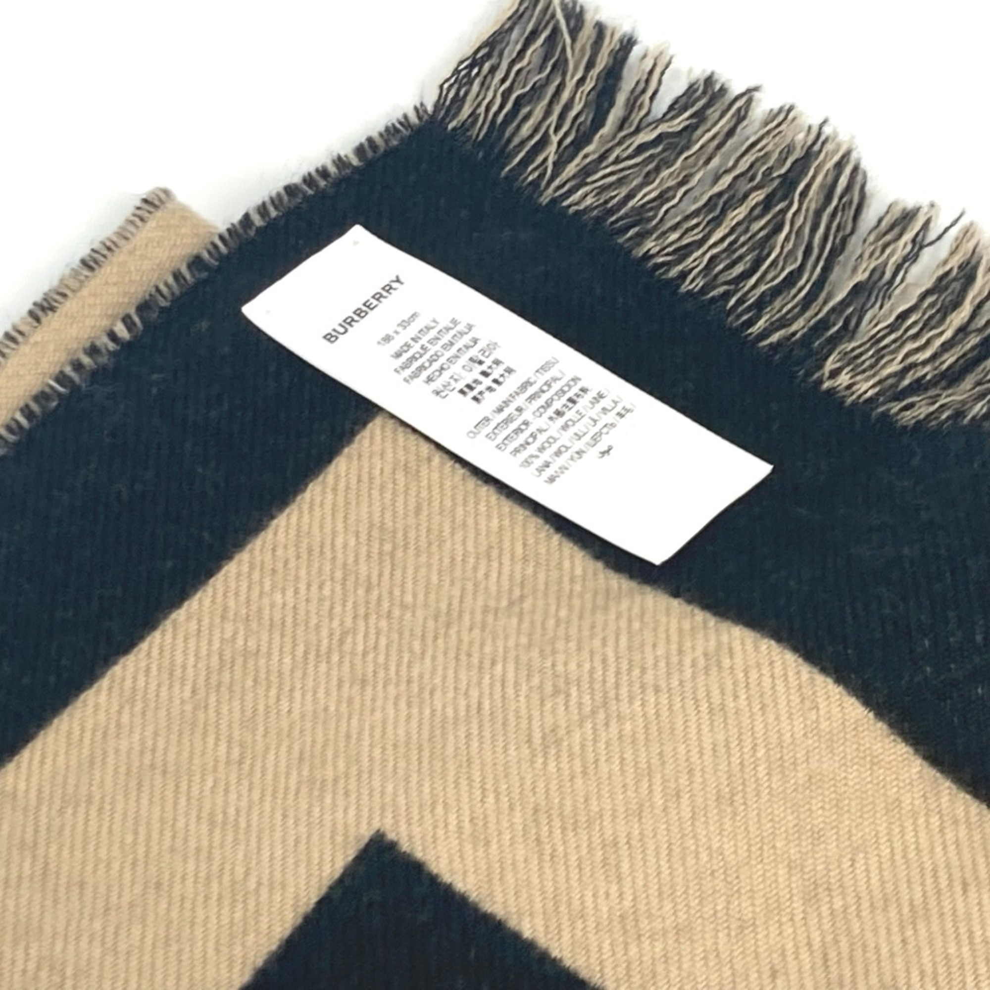 Burberry 8025583 Scarf Beige Black