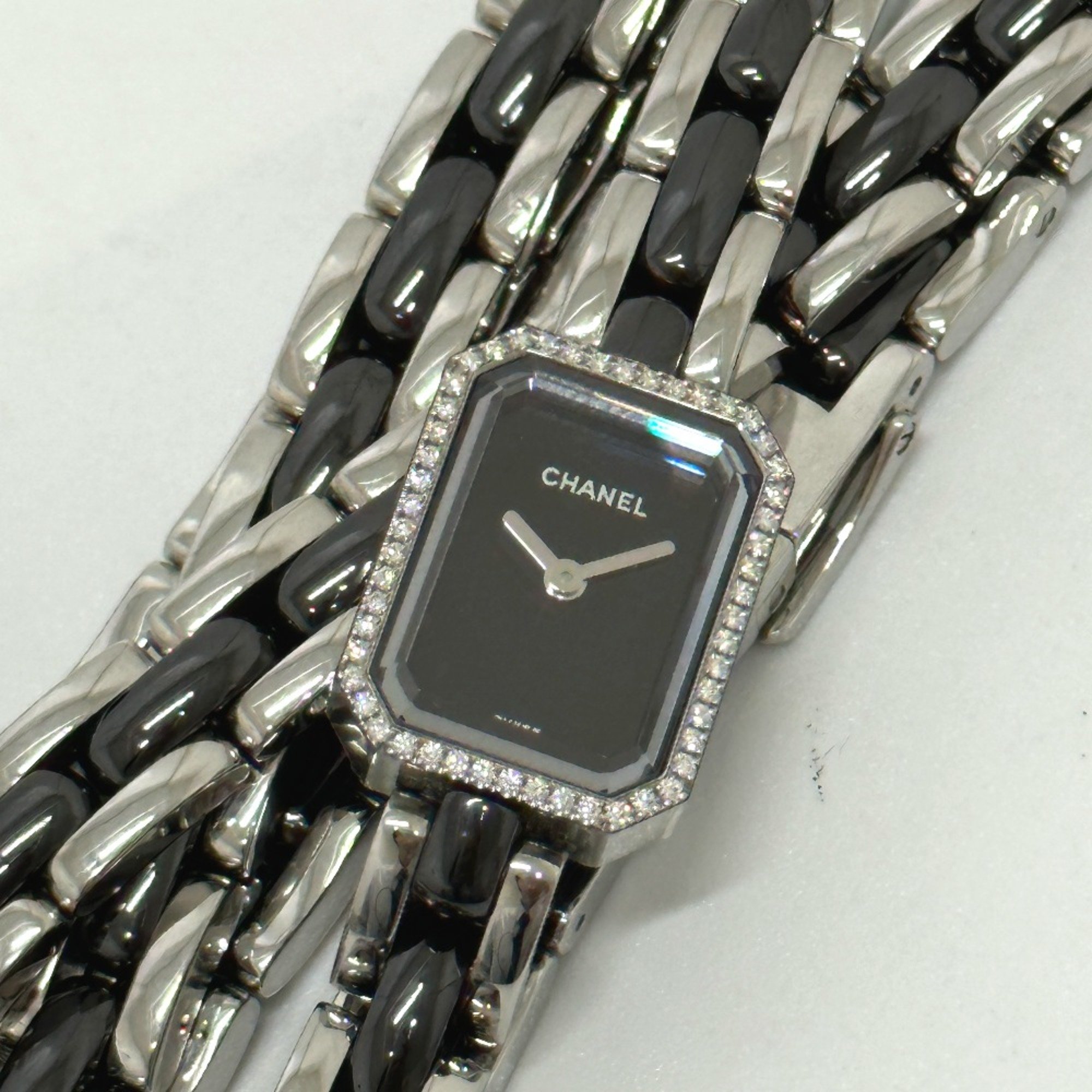 Chanel H3058 watch Bezel Diamond Wristwatch Black