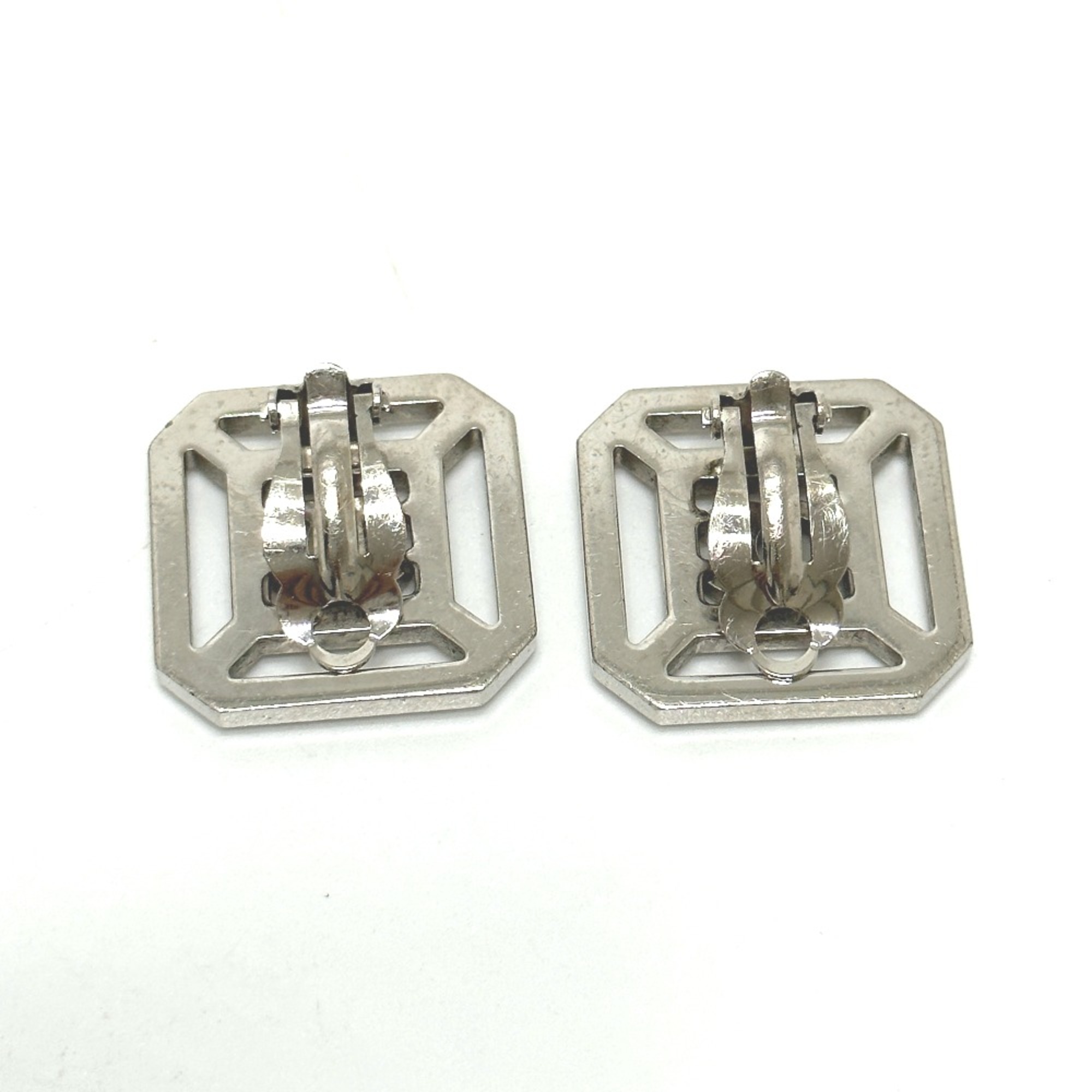 Chanel B17S Earrings Silver