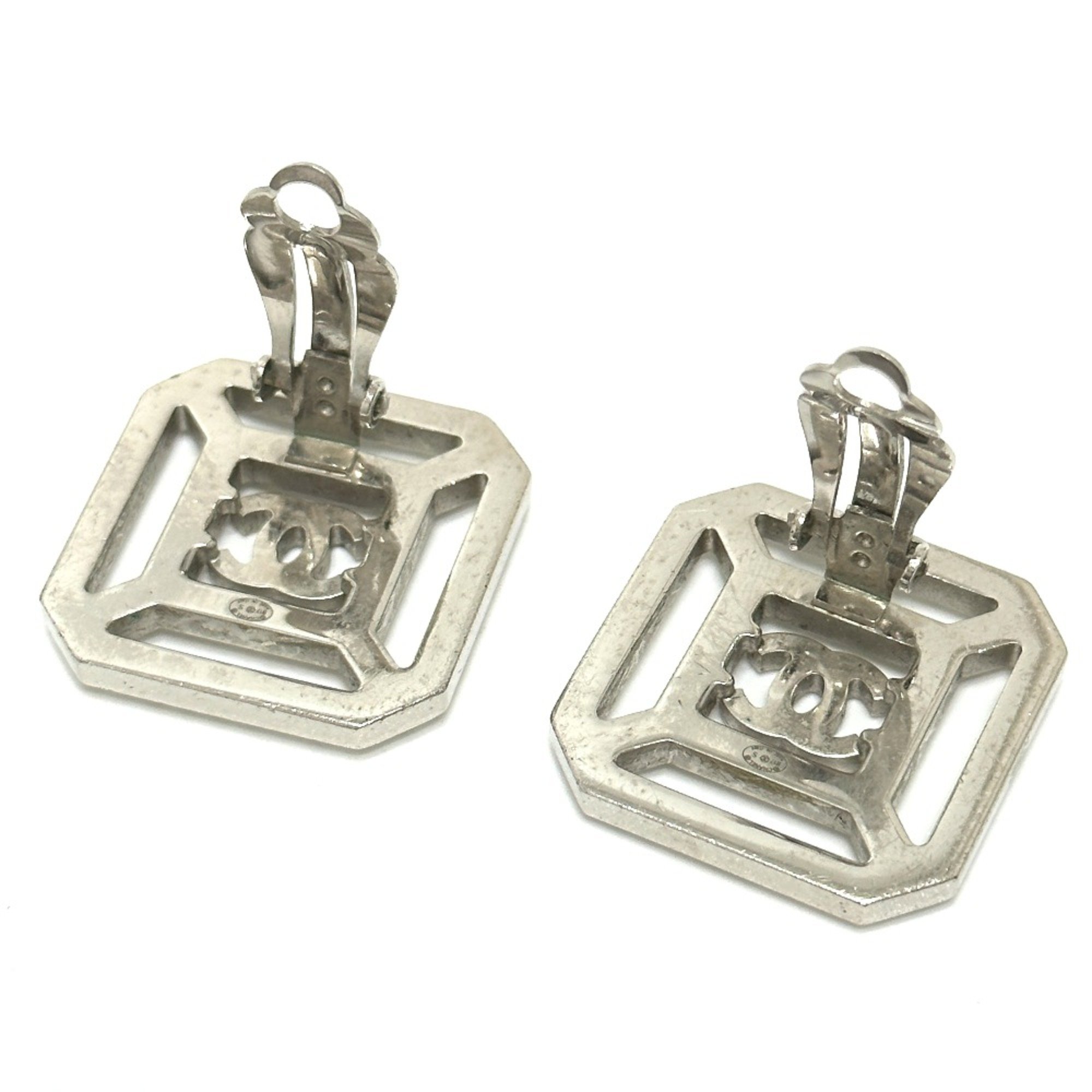 Chanel B17S Earrings Silver