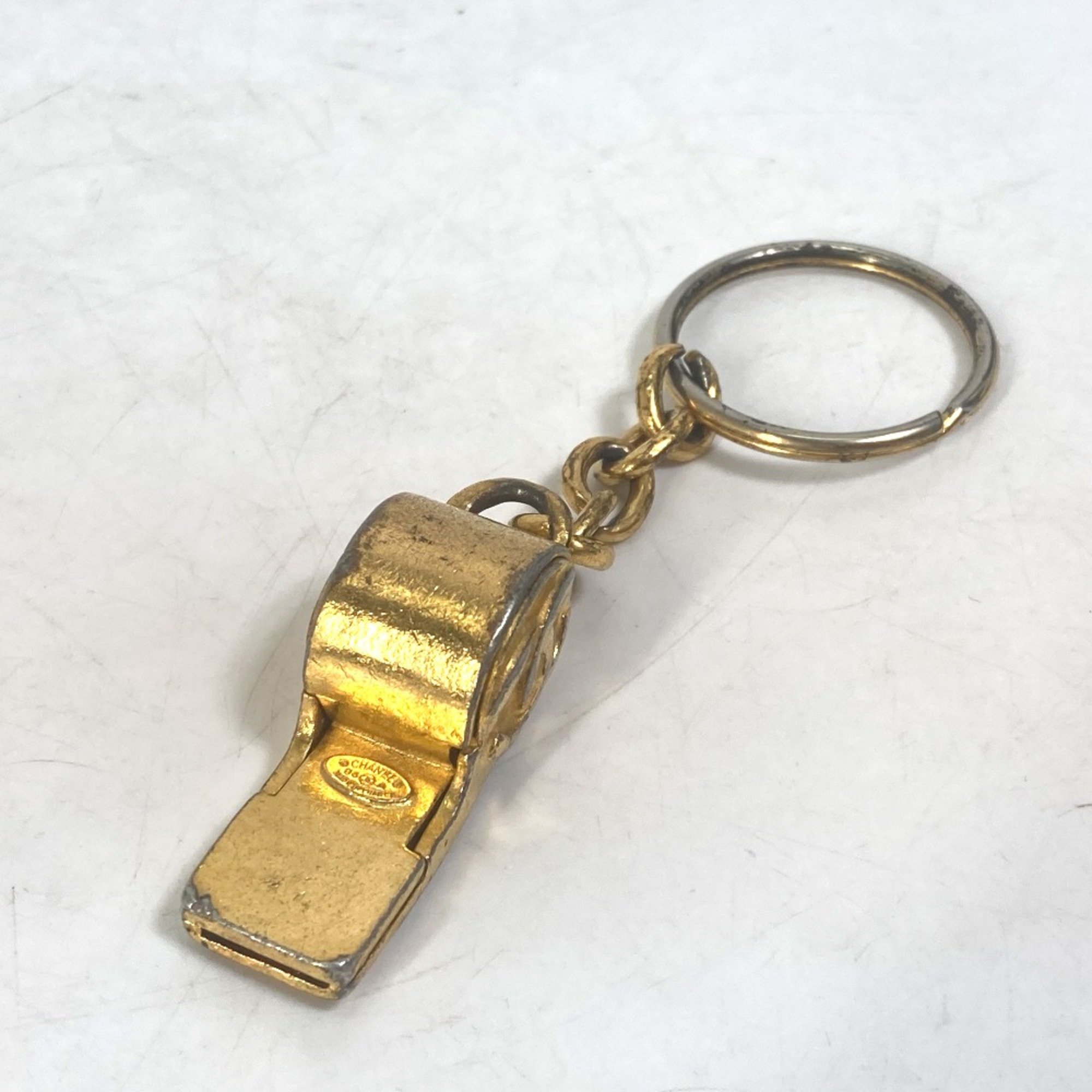 Chanel 96A vintage CC Mark Bag Charm Key Holder Gold