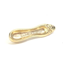 Chanel pumps motif B23A accessories Brooch Gold