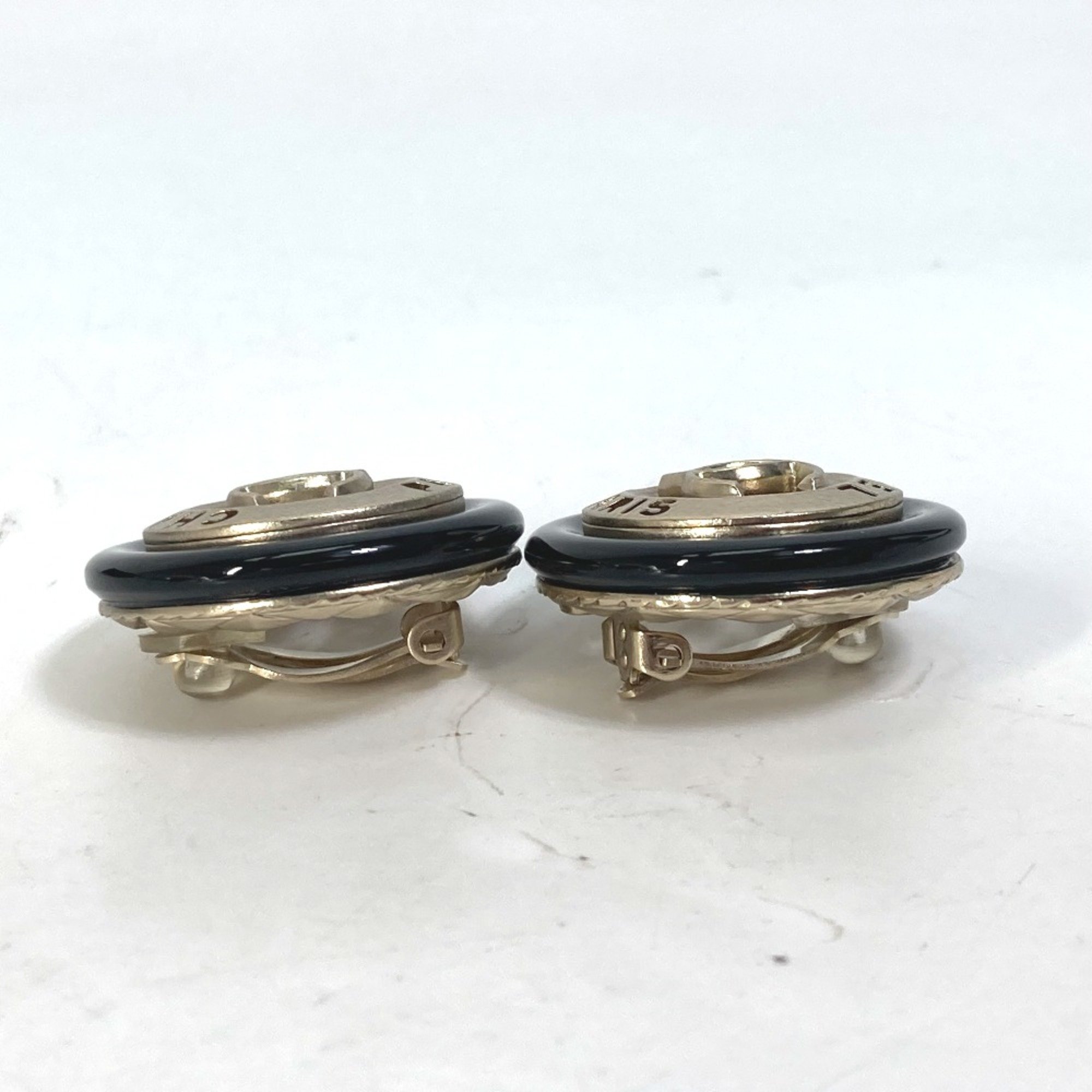 Chanel CC Mark CC A18B accessories Earrings Black Gold