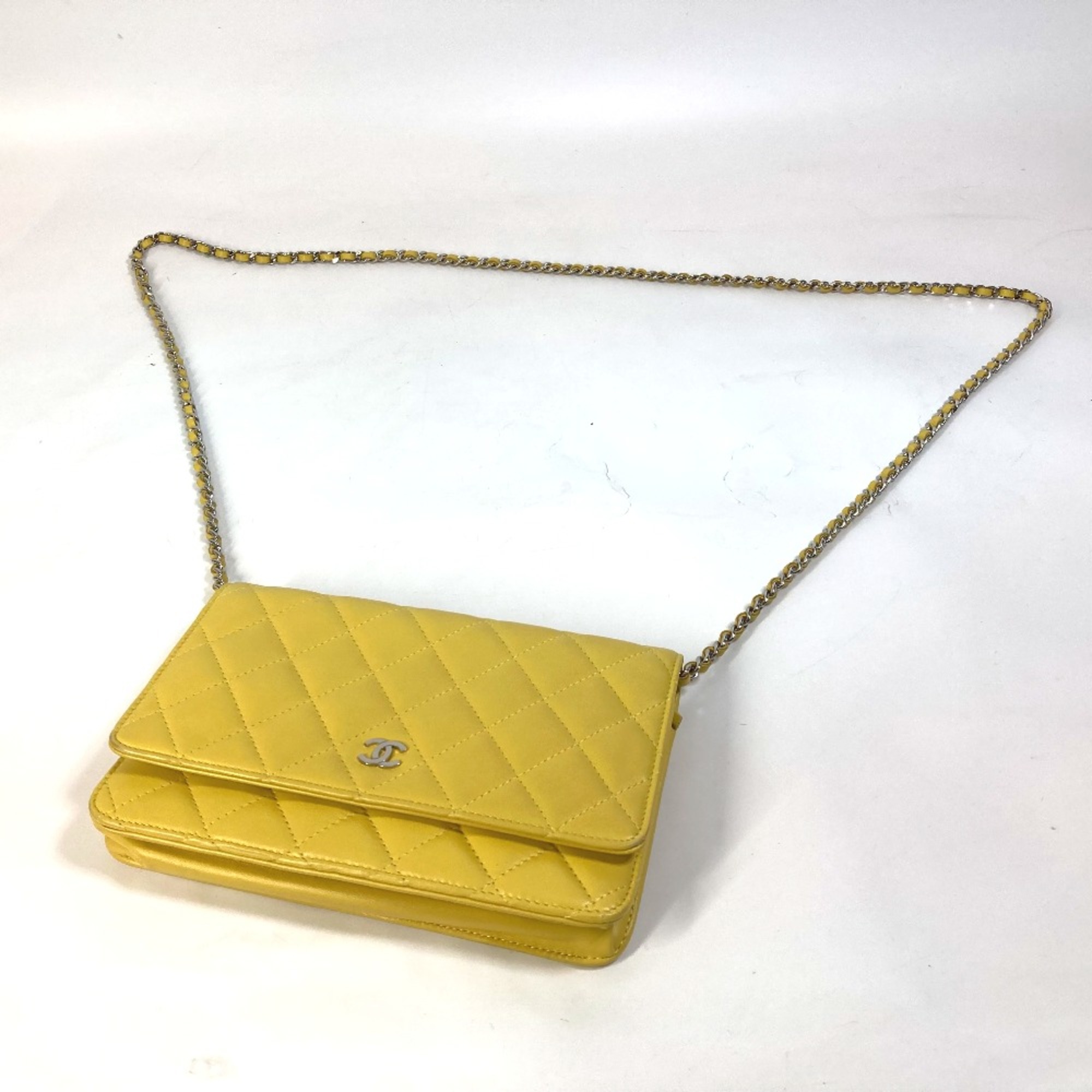 Chanel AP0250 CC Mark Chain Wallet Crossbody Long Wallet Bag Pochette Shoulder Bag yellow