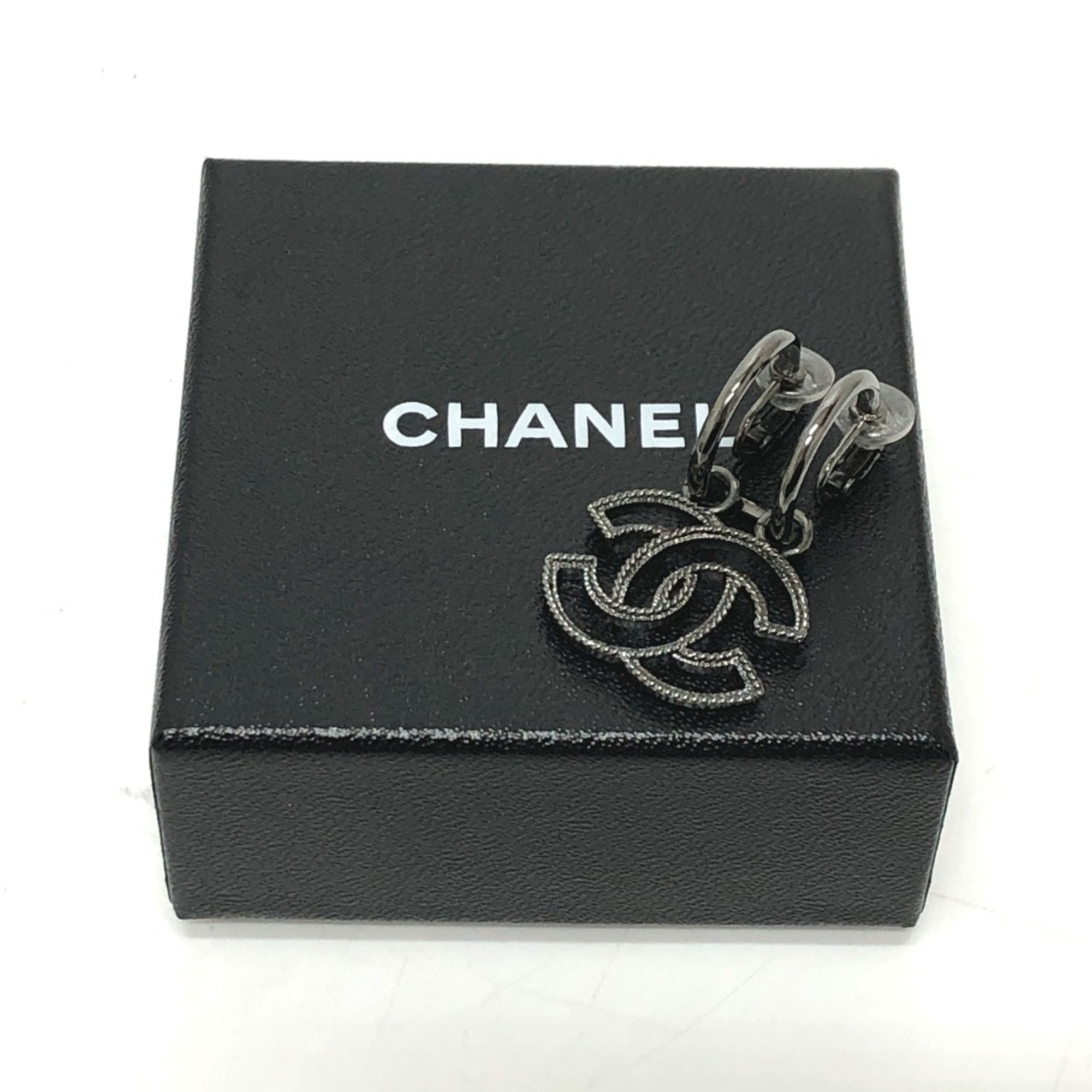 Chanel CC Mark A17S Earrings Black