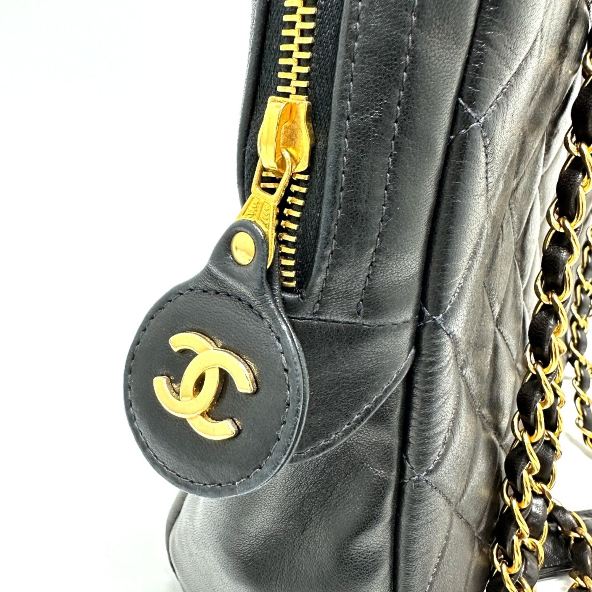 Chanel vintage chain bag bag Shoulder Bag Black GoldHardware