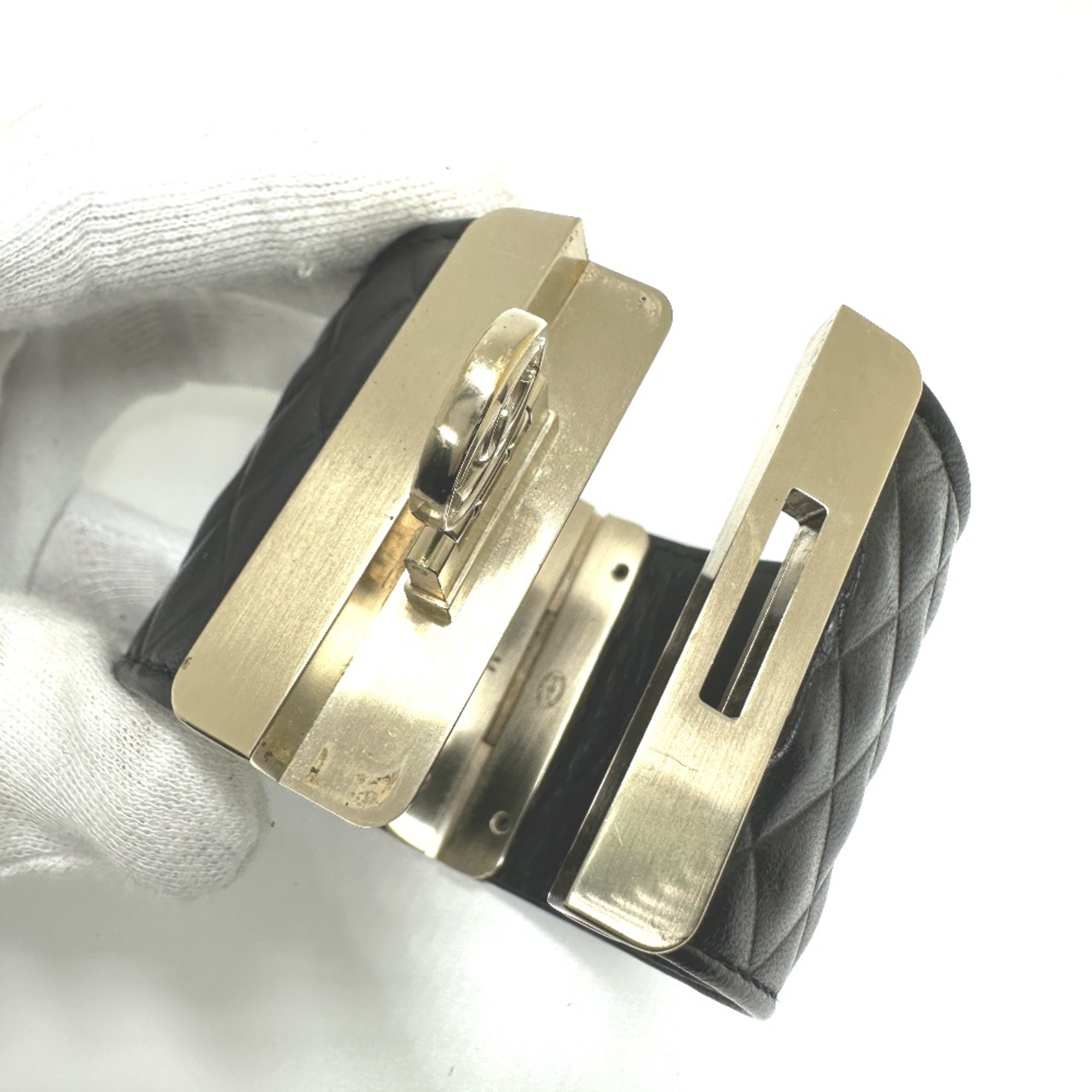 Chanel CC Mark B17P accessories Bangle Black GoldHardware