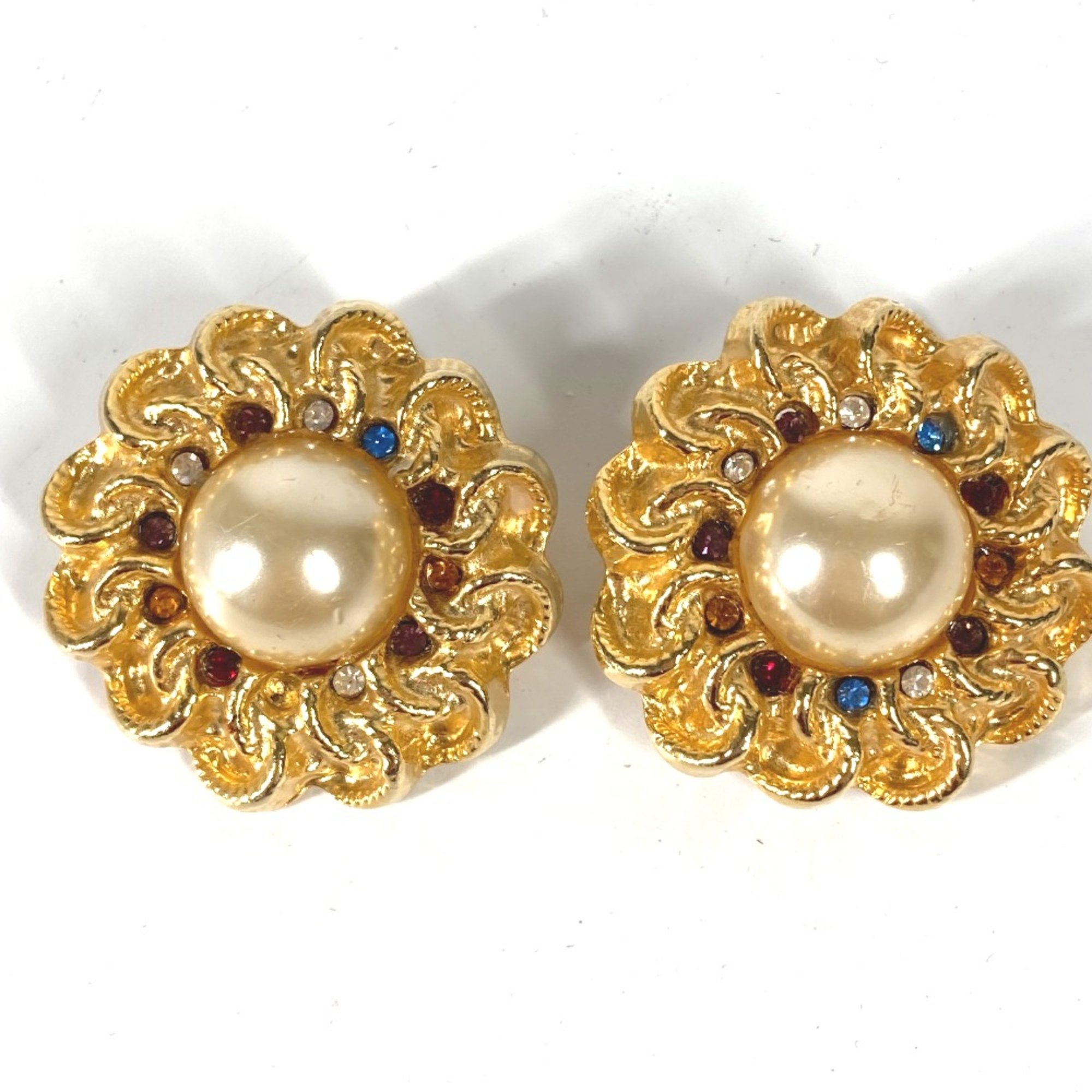 Chanel vintage Accessories Bijoux Pierce Gold