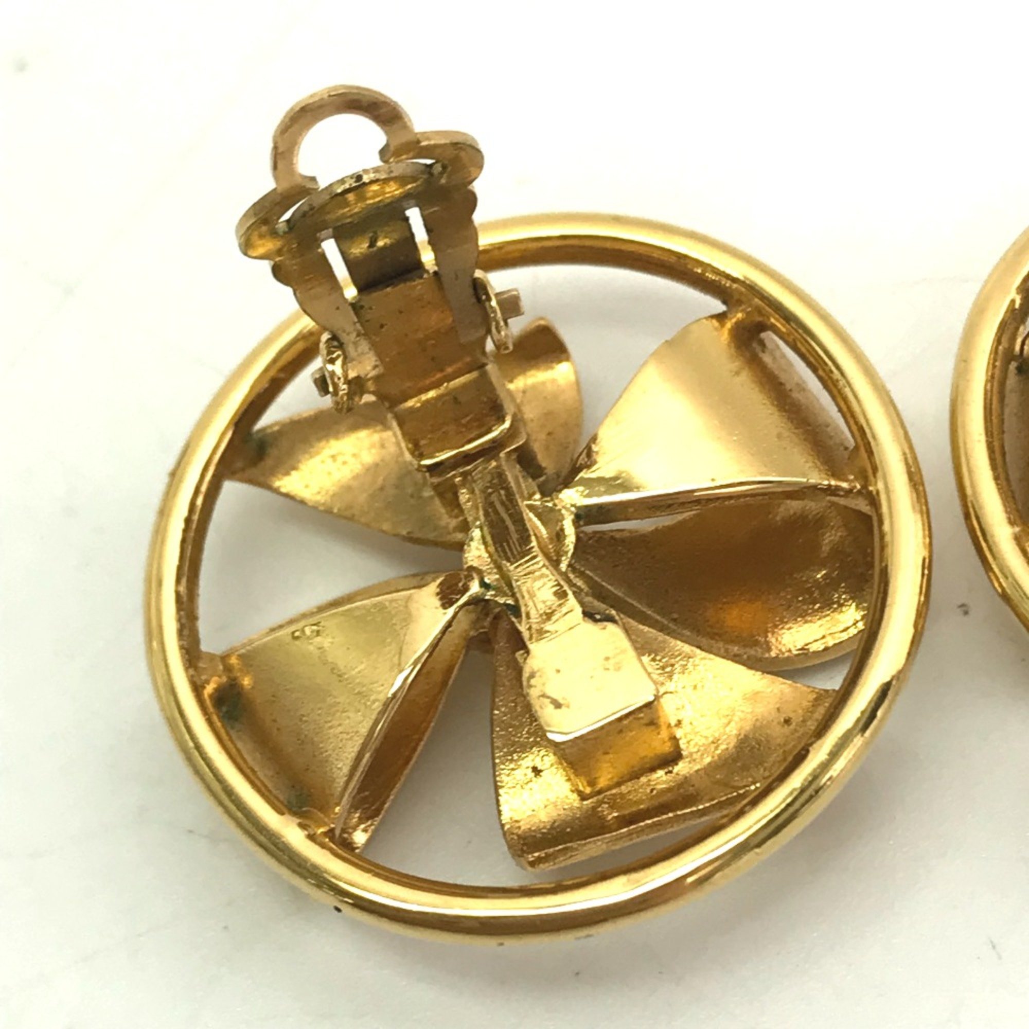 Chanel vintage CC Mark Earrings Gold