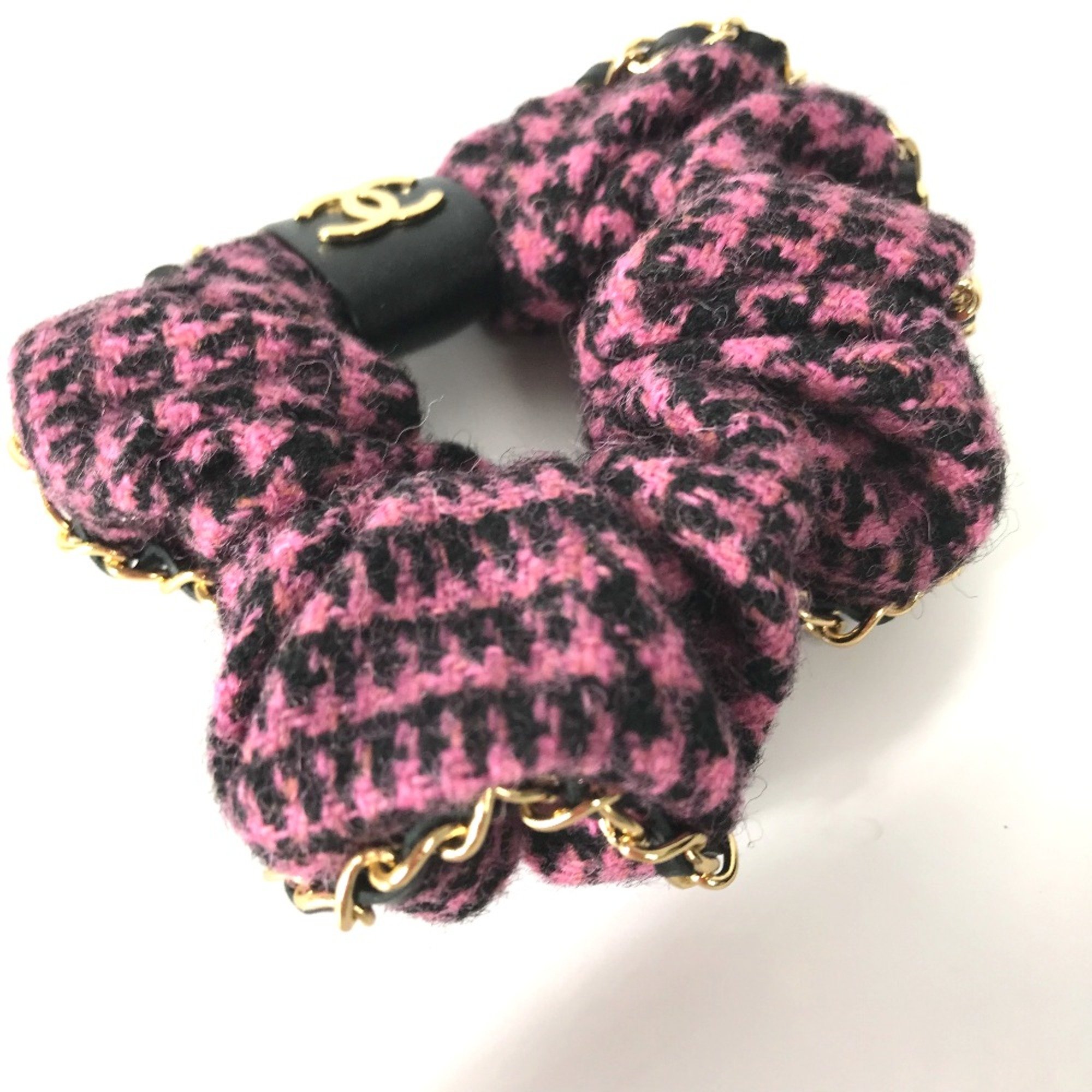 Chanel CC Mark Houndstooth hair accessories hair rubber Shush Pink x Black