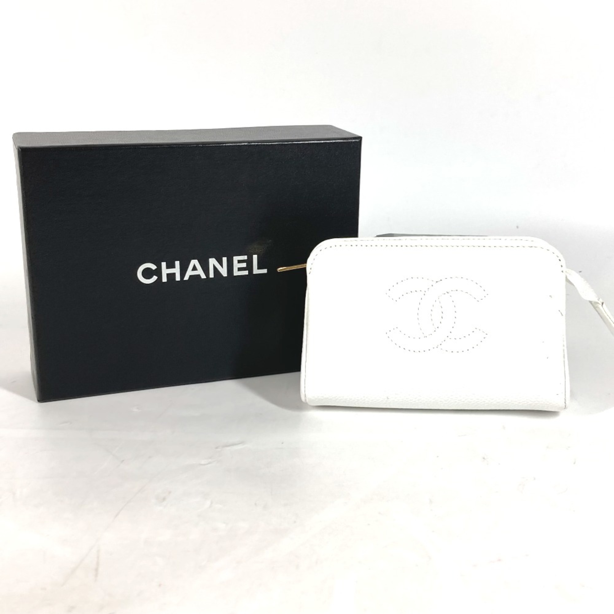 Chanel Cigarette Case Makeup pouch Cosmetics Pouch Pouch White