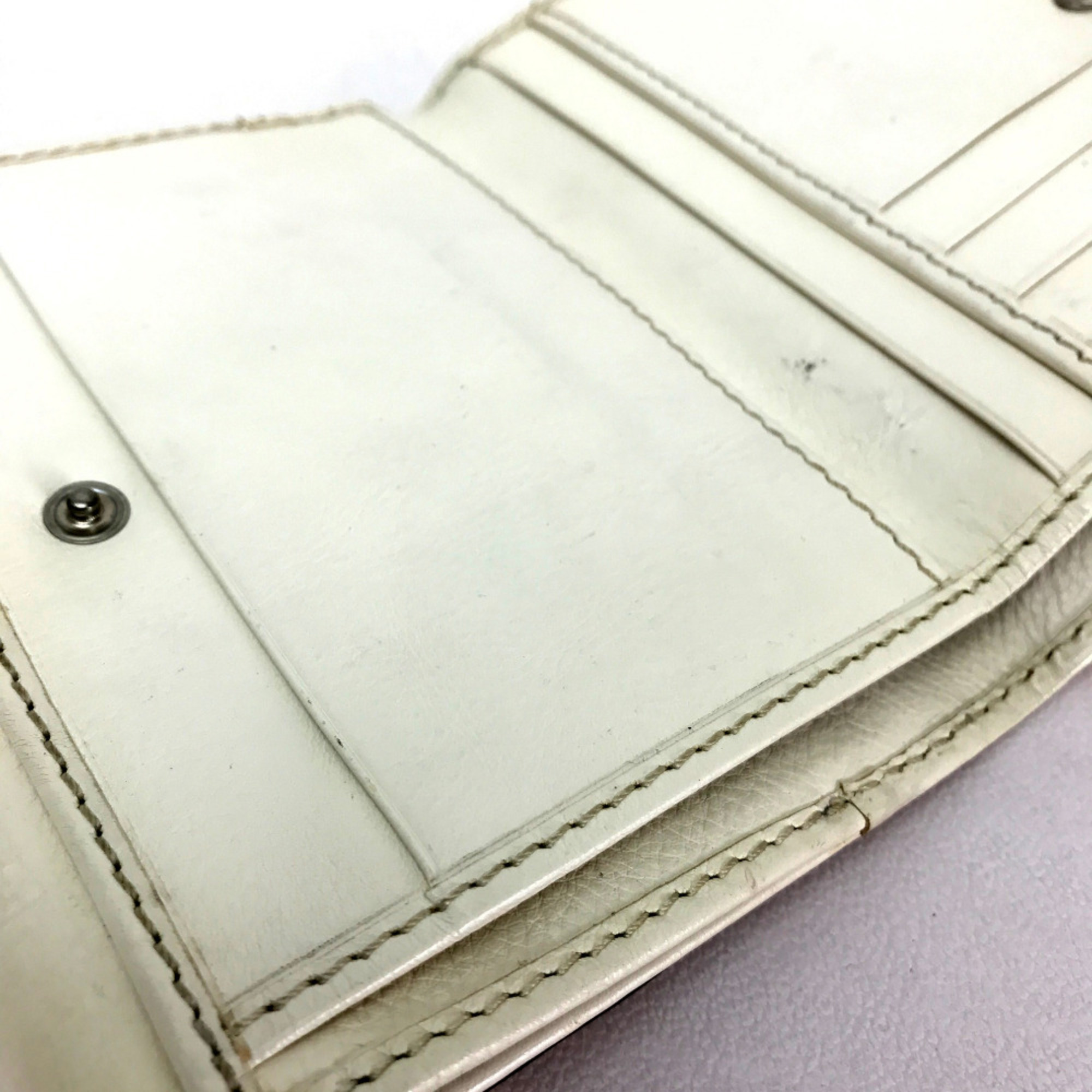 Chloe Double SnapWallet snap type Folded wallet Ivory