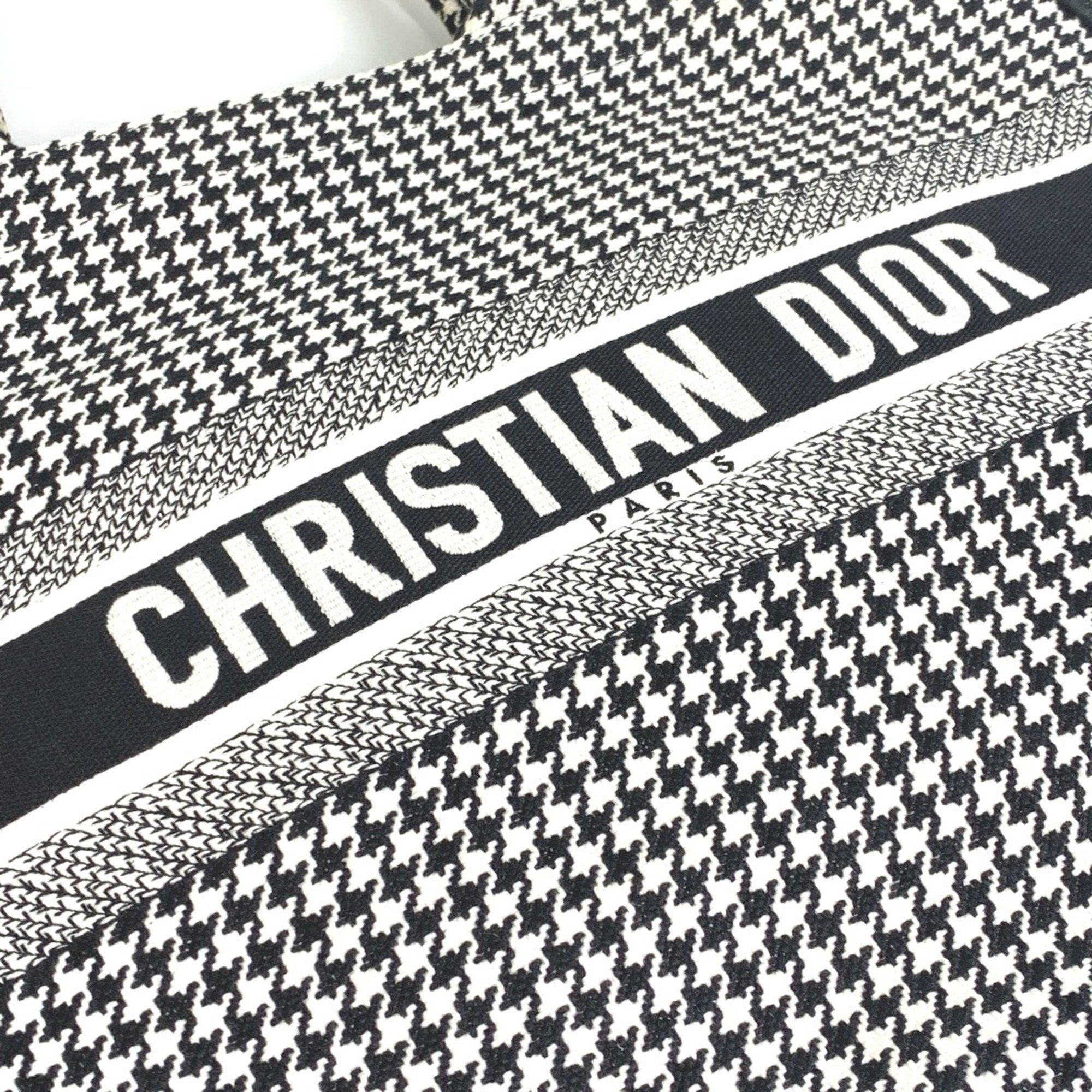 CHRISTIAN DIOR Houndstooth Shoulder Bag bag book tote Tote Bag White/Black