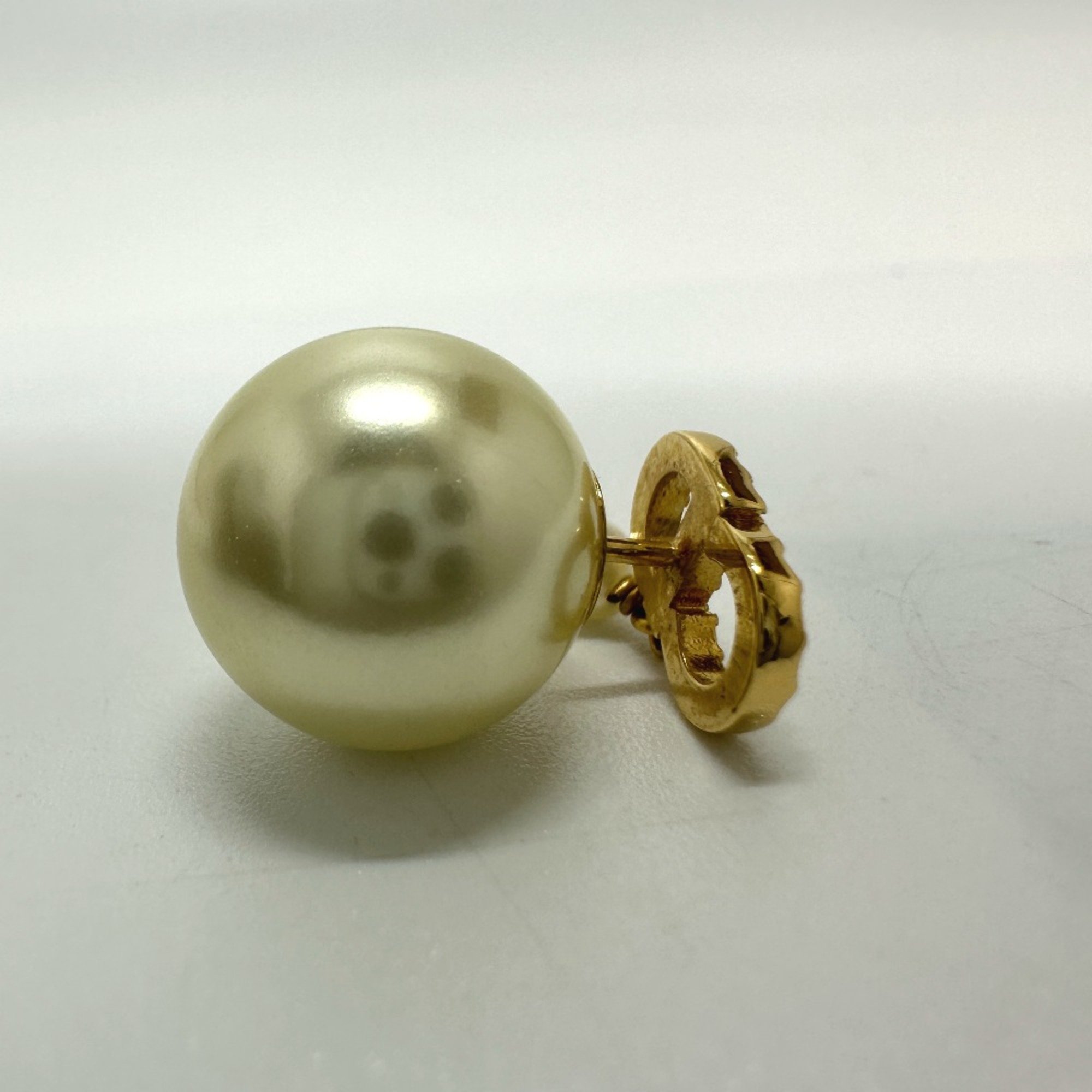 CHRISTIAN DIOR Logo CD Faux pearl stone Pierce Gold