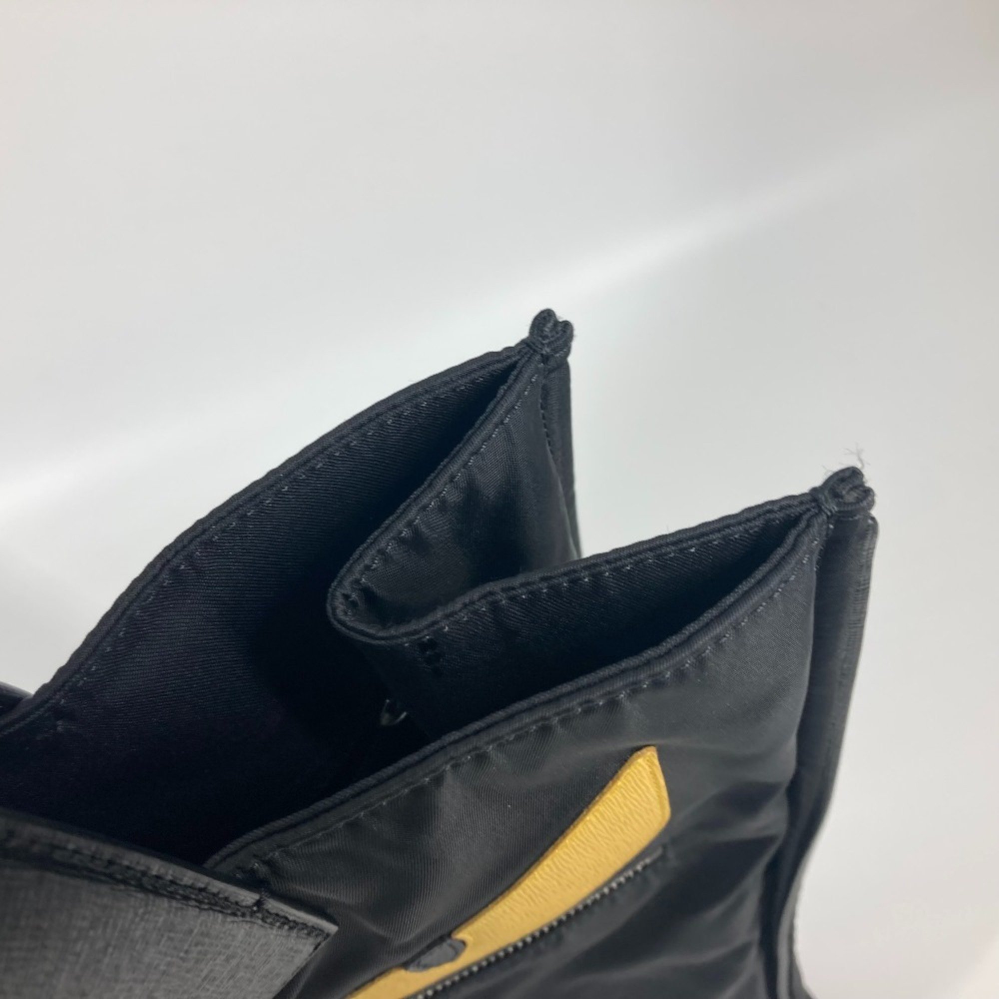 Fendi 7VA367 Vertical Shoulder Bag Tote Bag Black yellow