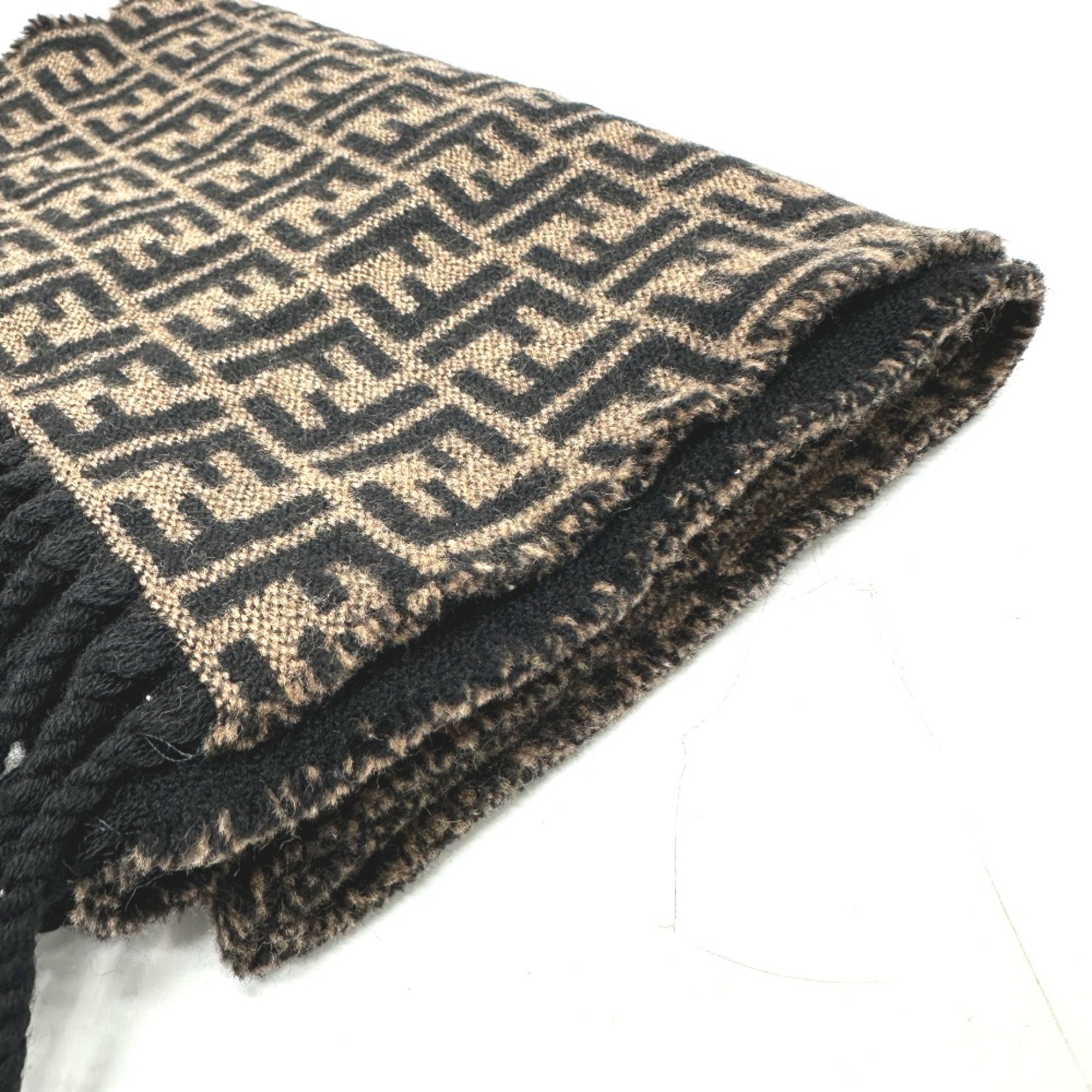 Fendi FXS366 Scarf Brown Black