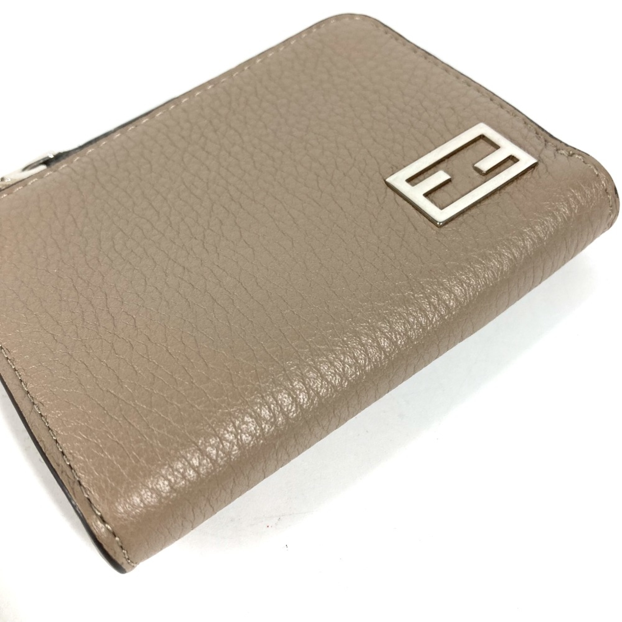 Fendi 7M0330 Fragment case Wallet Wallet Coin Compartment L-shaped zipper coin purse BeigeBased