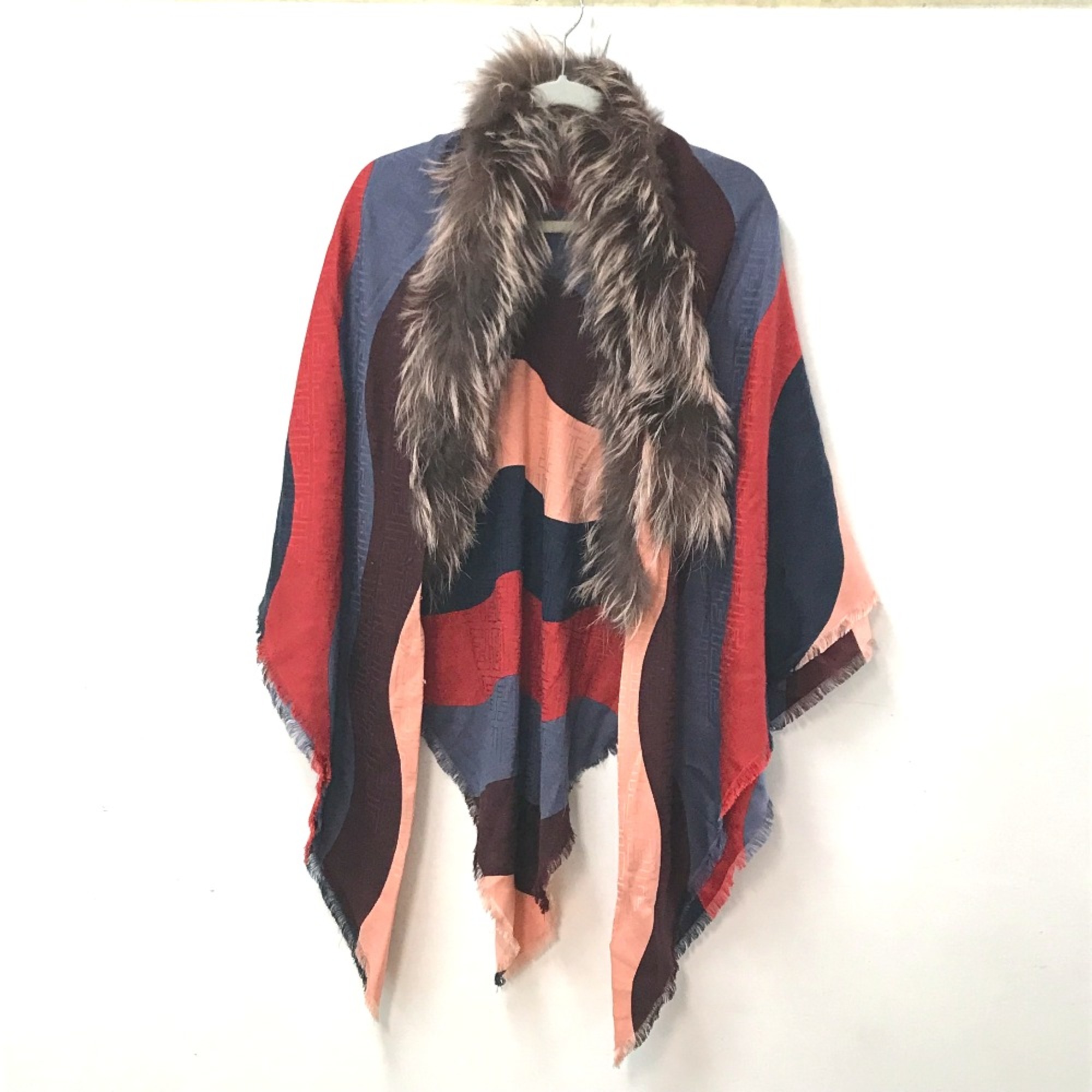 Fendi FXT100 Scarf Fringe Stole/Shawl Scarf Stole/Shawl Multicolore