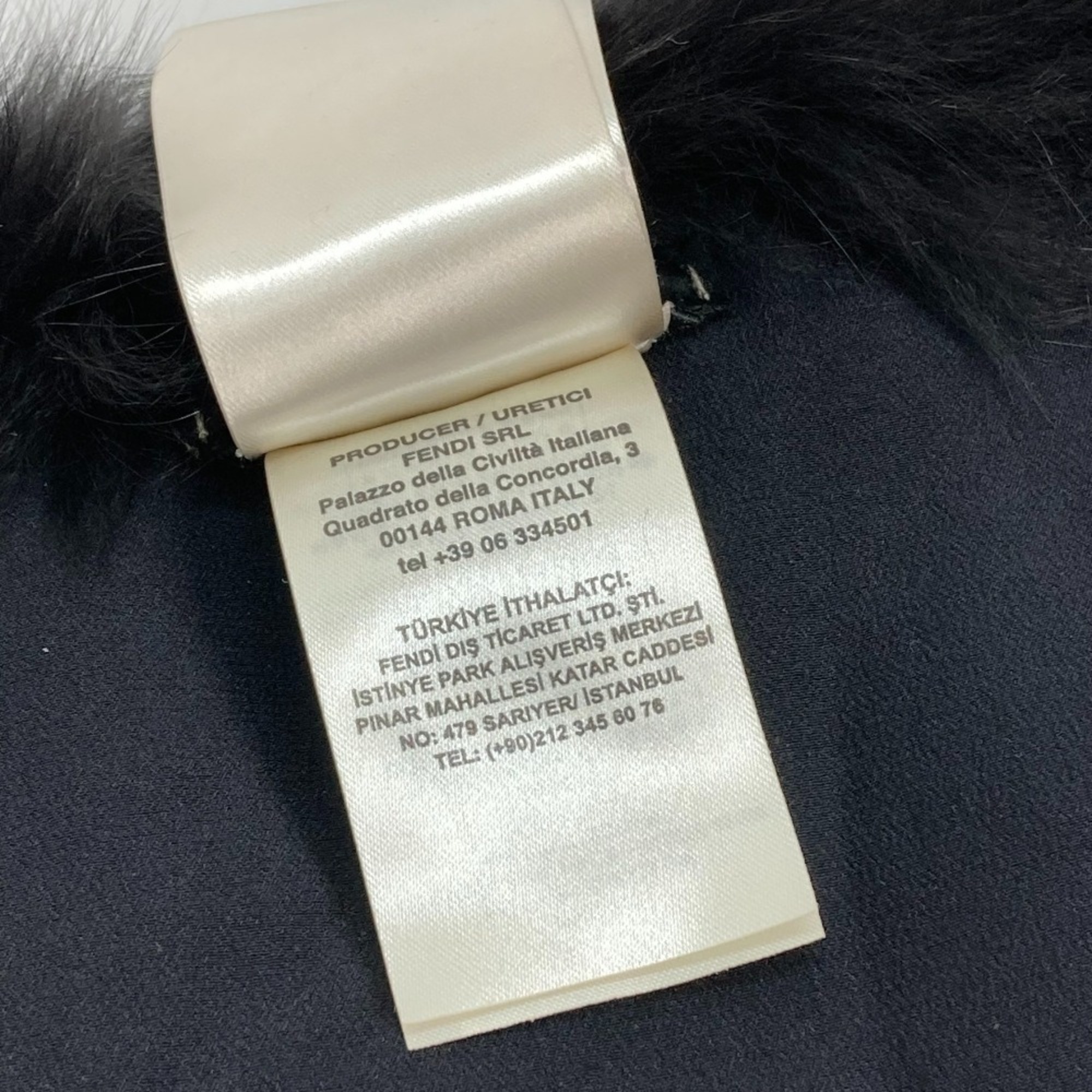 Fendi FNG496 Fur fur Scarf Black Brown