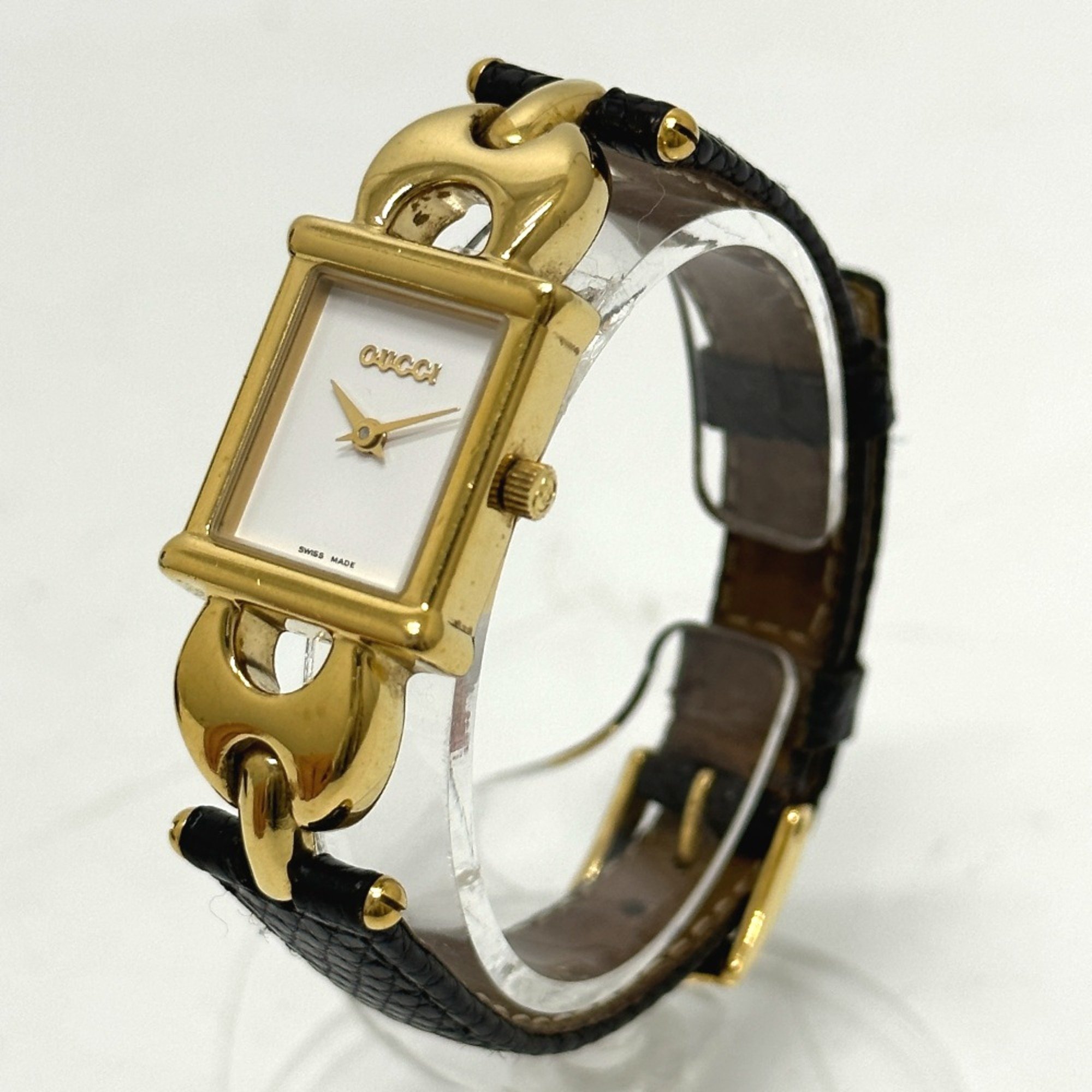 Gucci 1800L logo Wristwatch Gold