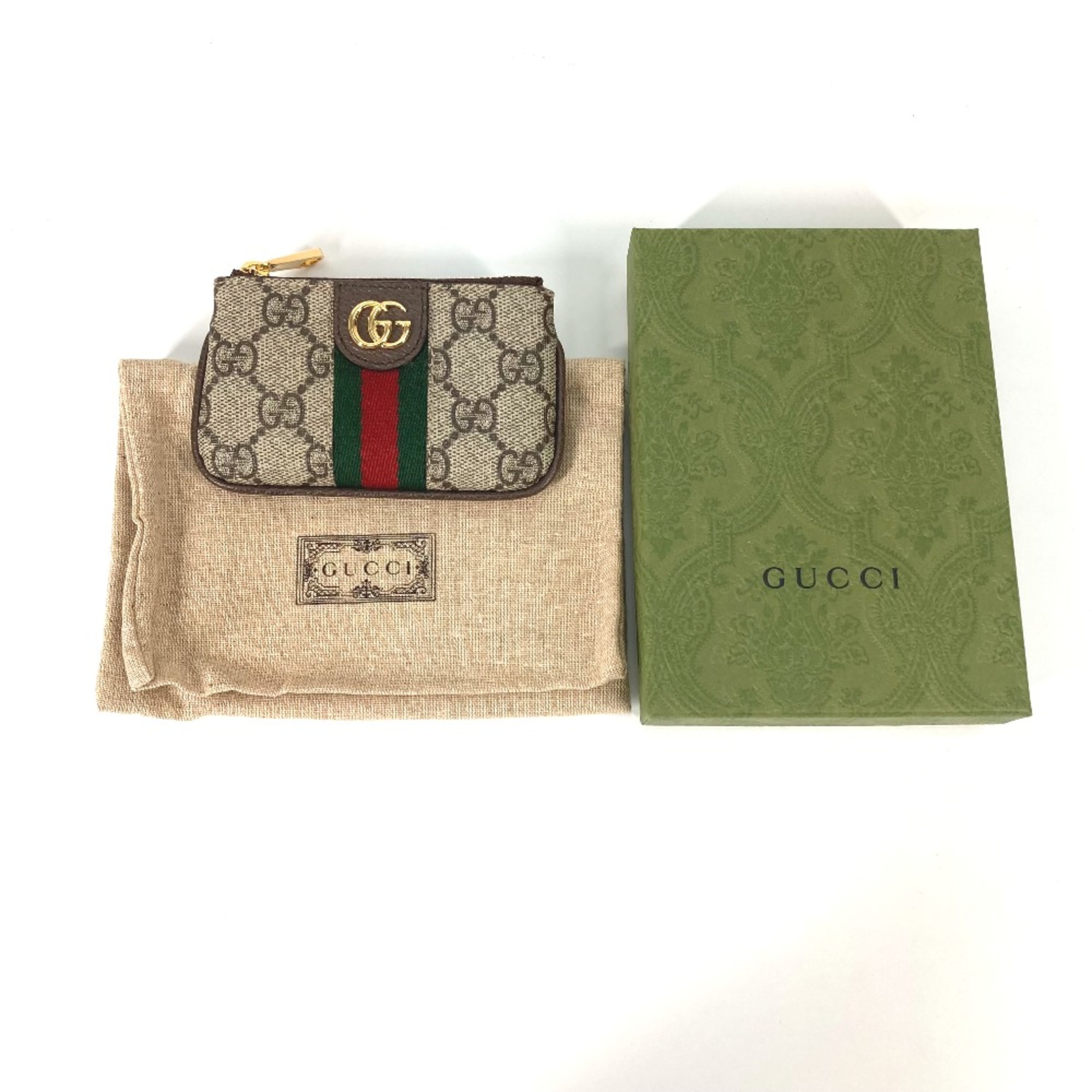 Gucci 671722 GG Supreme coin purse Coin Compartment Wallet with key hook Key Case Beige