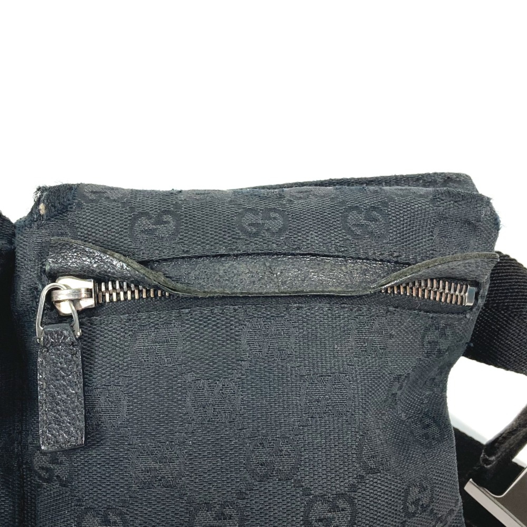 Gucci 28566 Belt bag Waist Pouch body bag Black