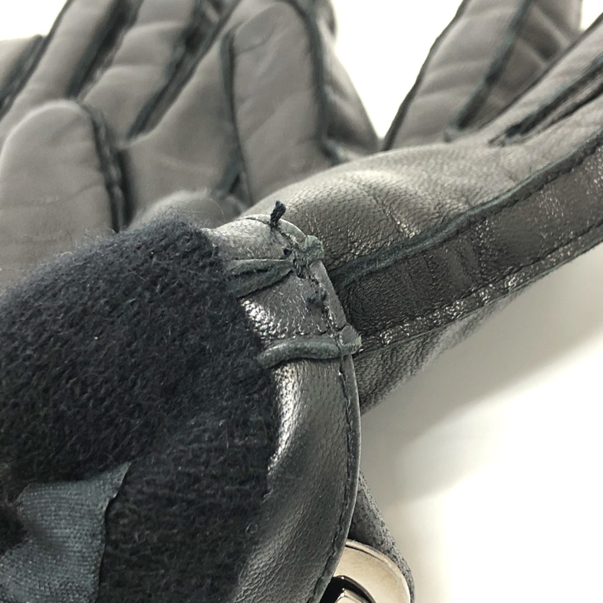 Gucci Leather gloves gloves Black SilverHardware