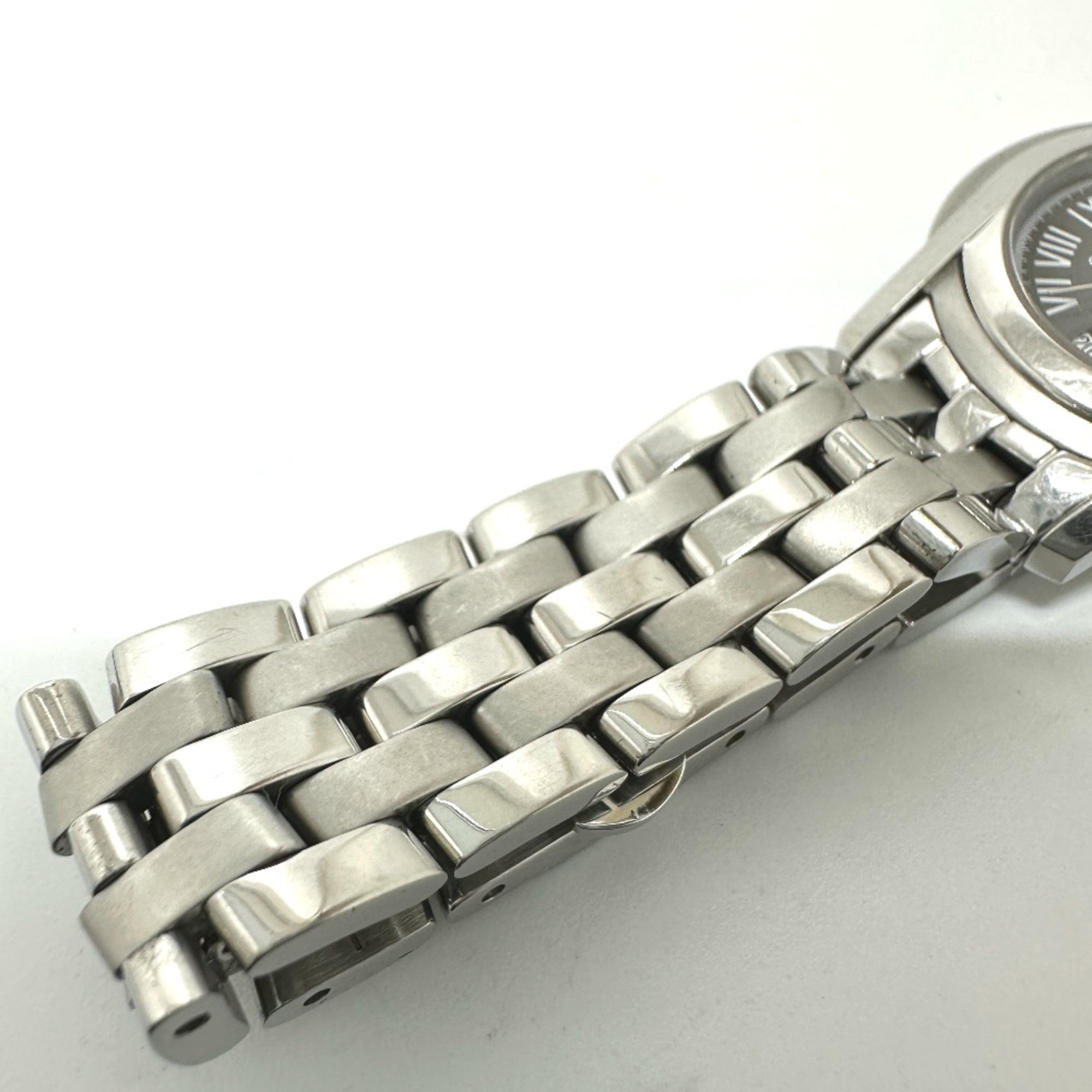 Gucci 5500L Quartz Date Wristwatch Silver