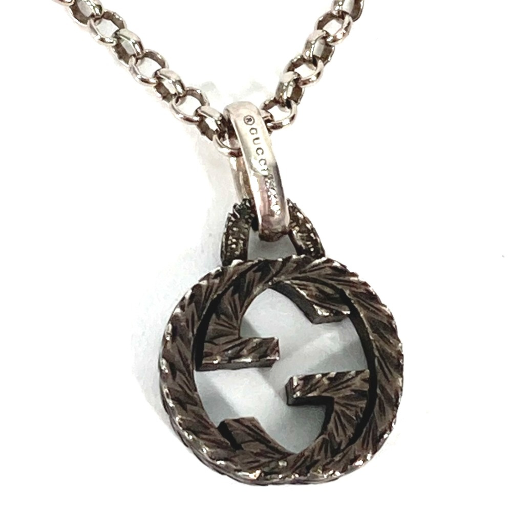 Gucci Arabesque Accessories Pendant Chain Necklace Silver