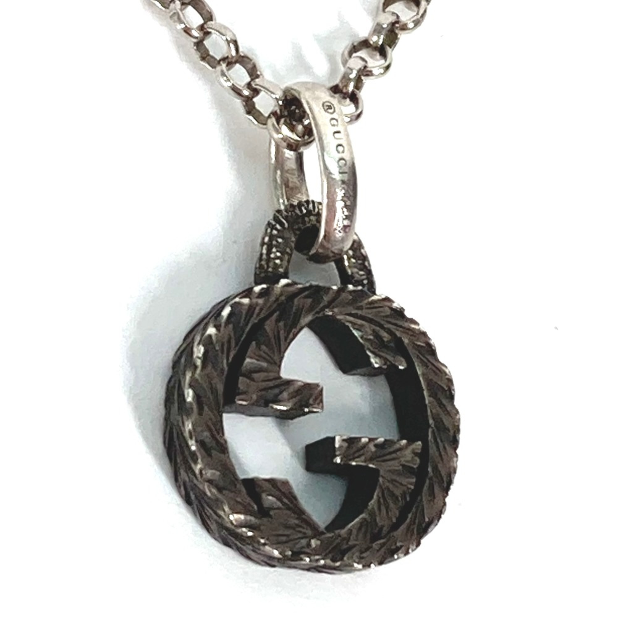 Gucci Arabesque Accessories Pendant Chain Necklace Silver