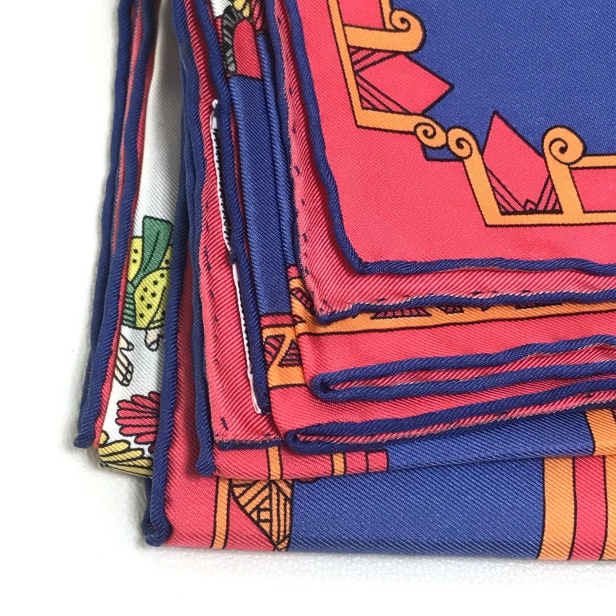 Hermes Carre90 ethnic Scarf Blue x Red x White Multicolore