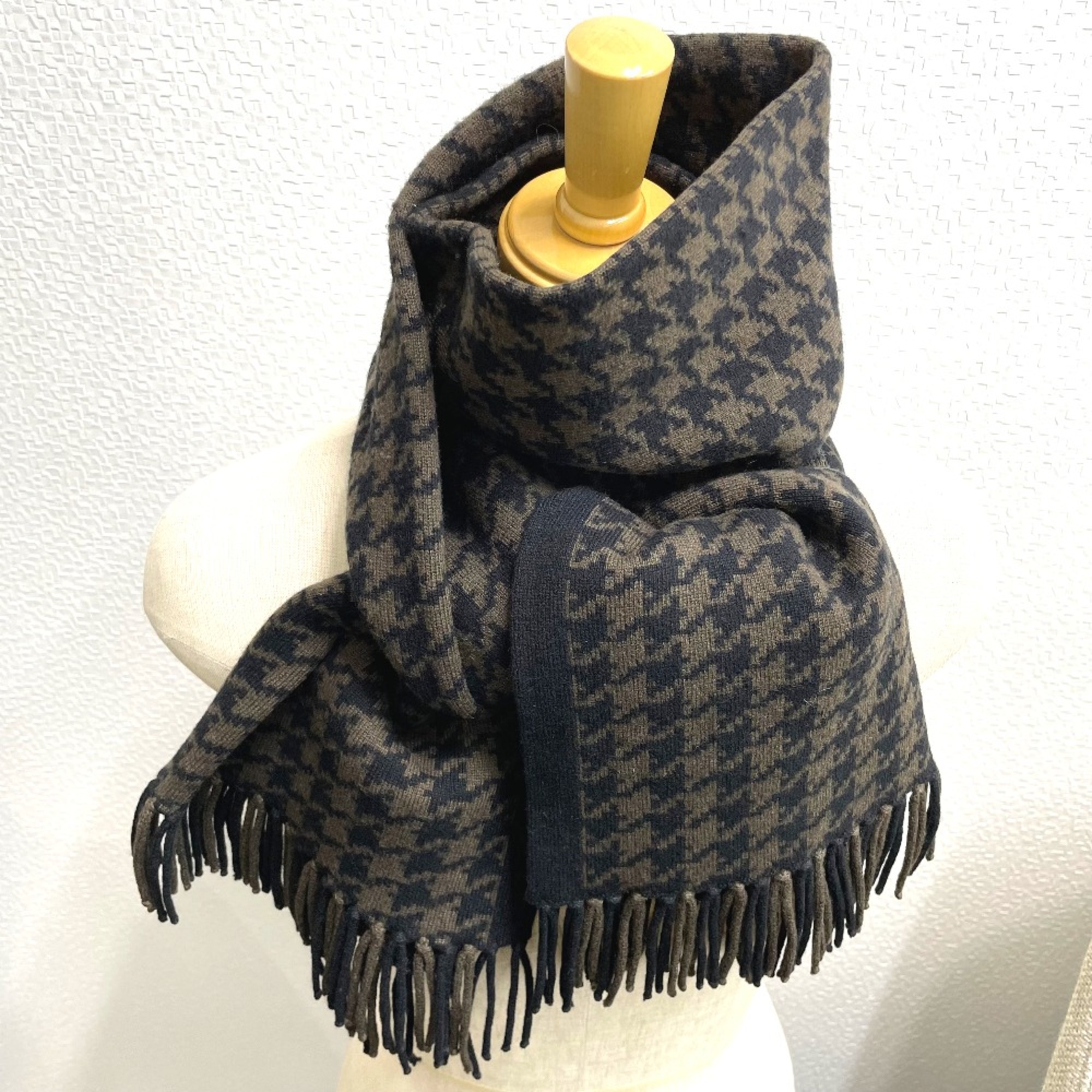 Hermes Houndstooth fringe Scarf Black/Brown