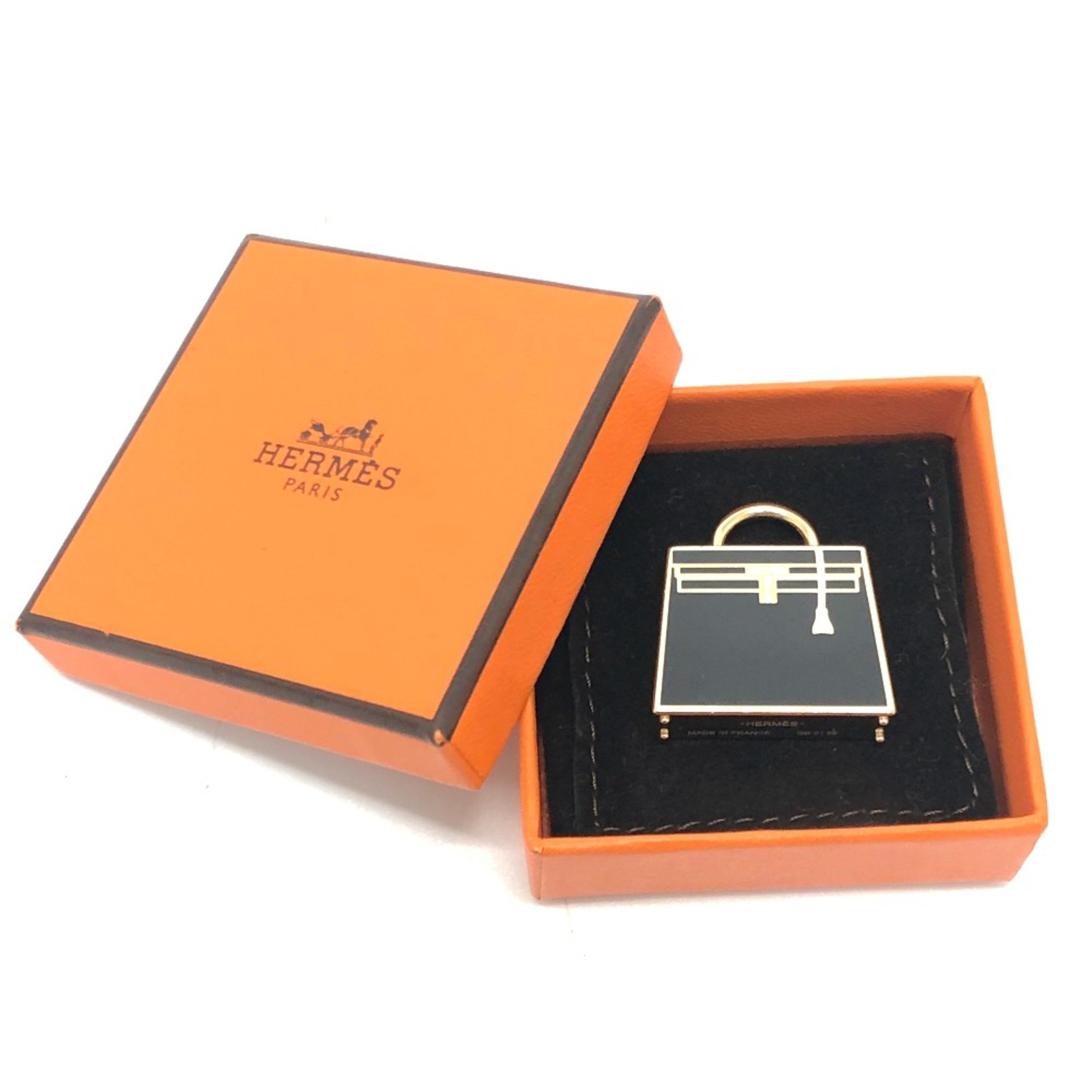 Hermes Kelly Necklace Pendant top Black GoldHardware