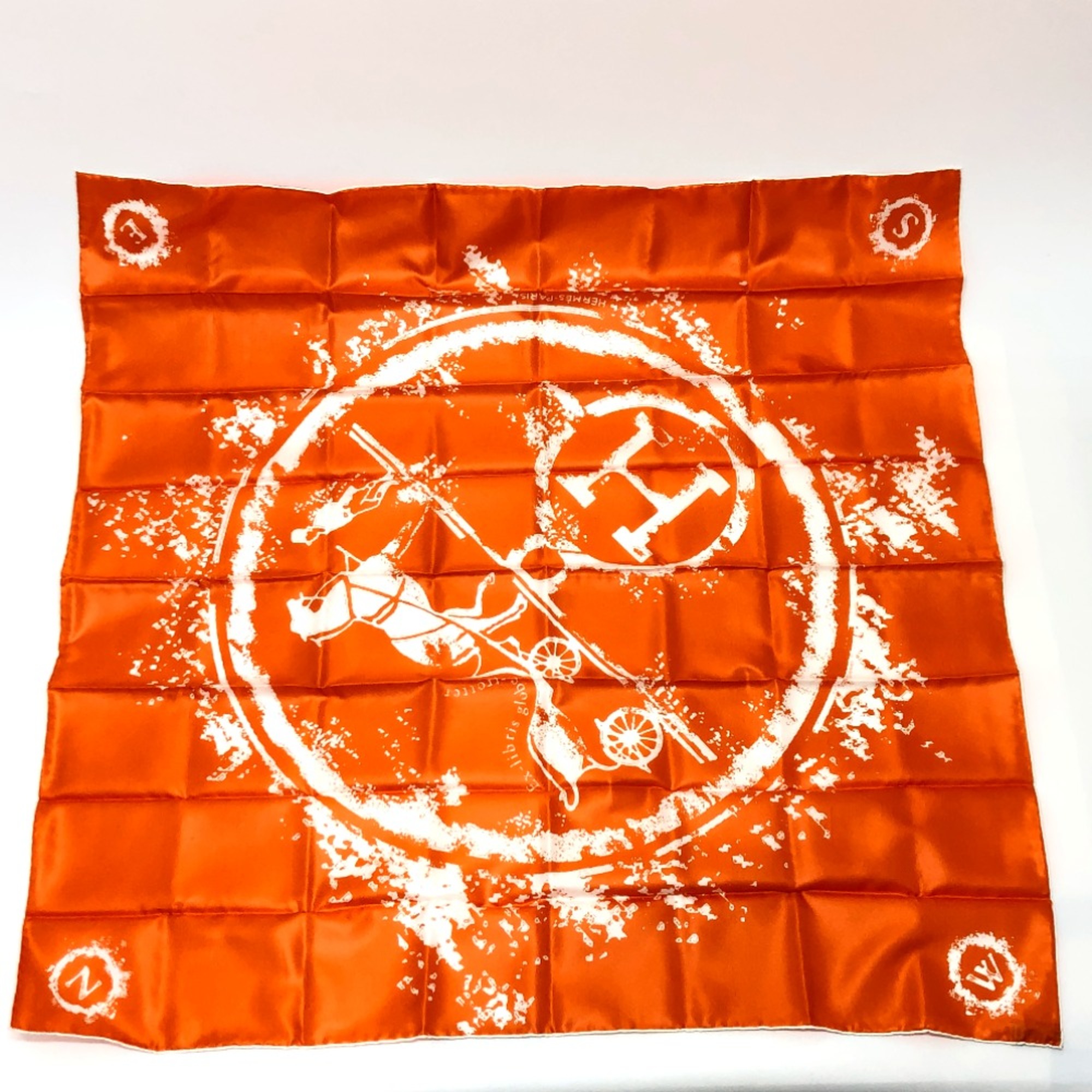 Hermes Xlipse Globe Trotter silk Scarf Orange White