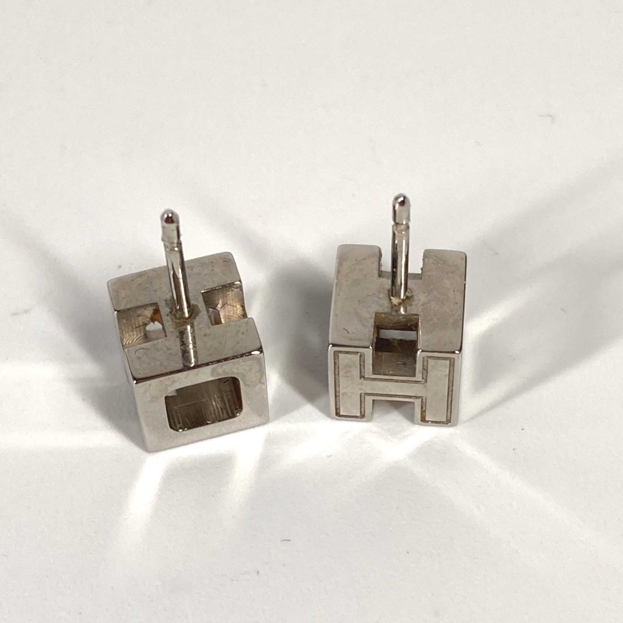 Hermes Accessories H logo Pierce White Silver