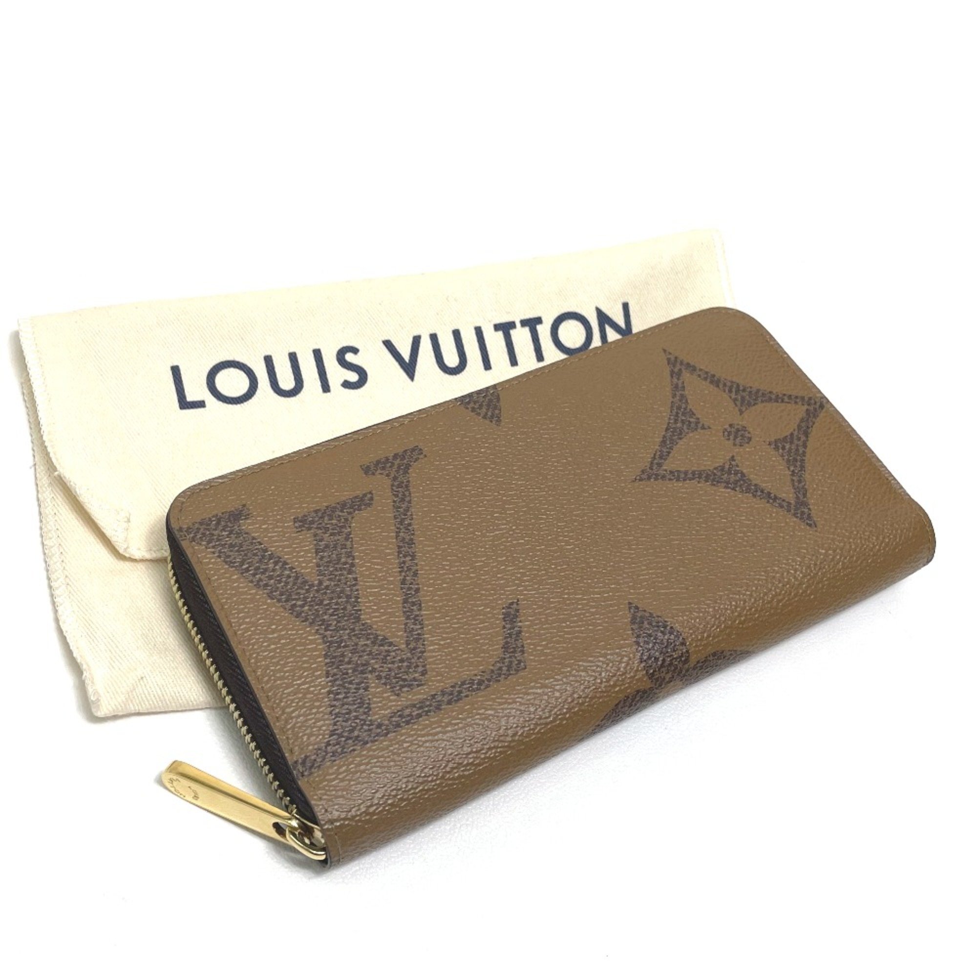 Louis Vuitton M69353 Monogram Giant Long Wallet Brown