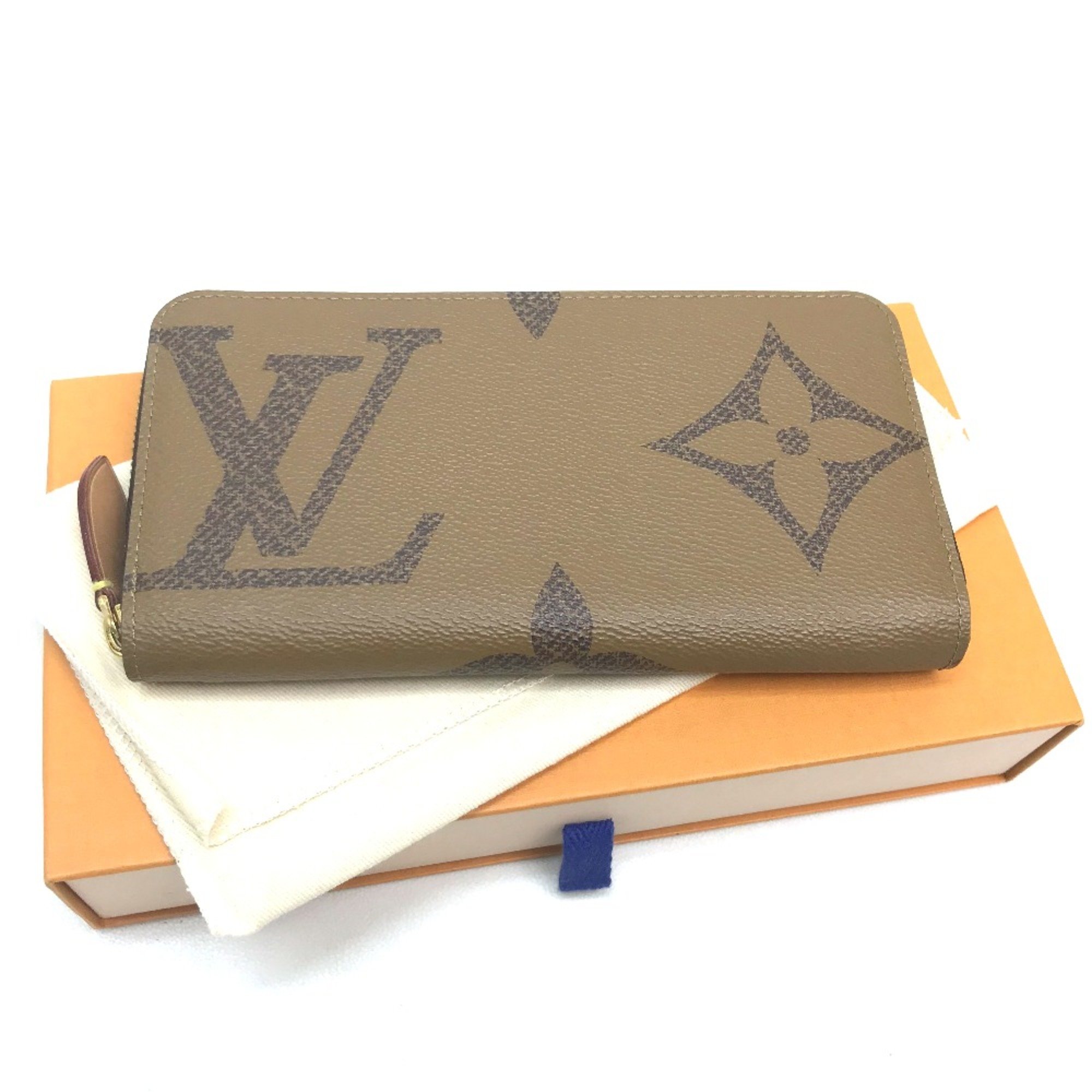 Louis Vuitton M67687 Monogram Giant Long Wallet Brown Brown