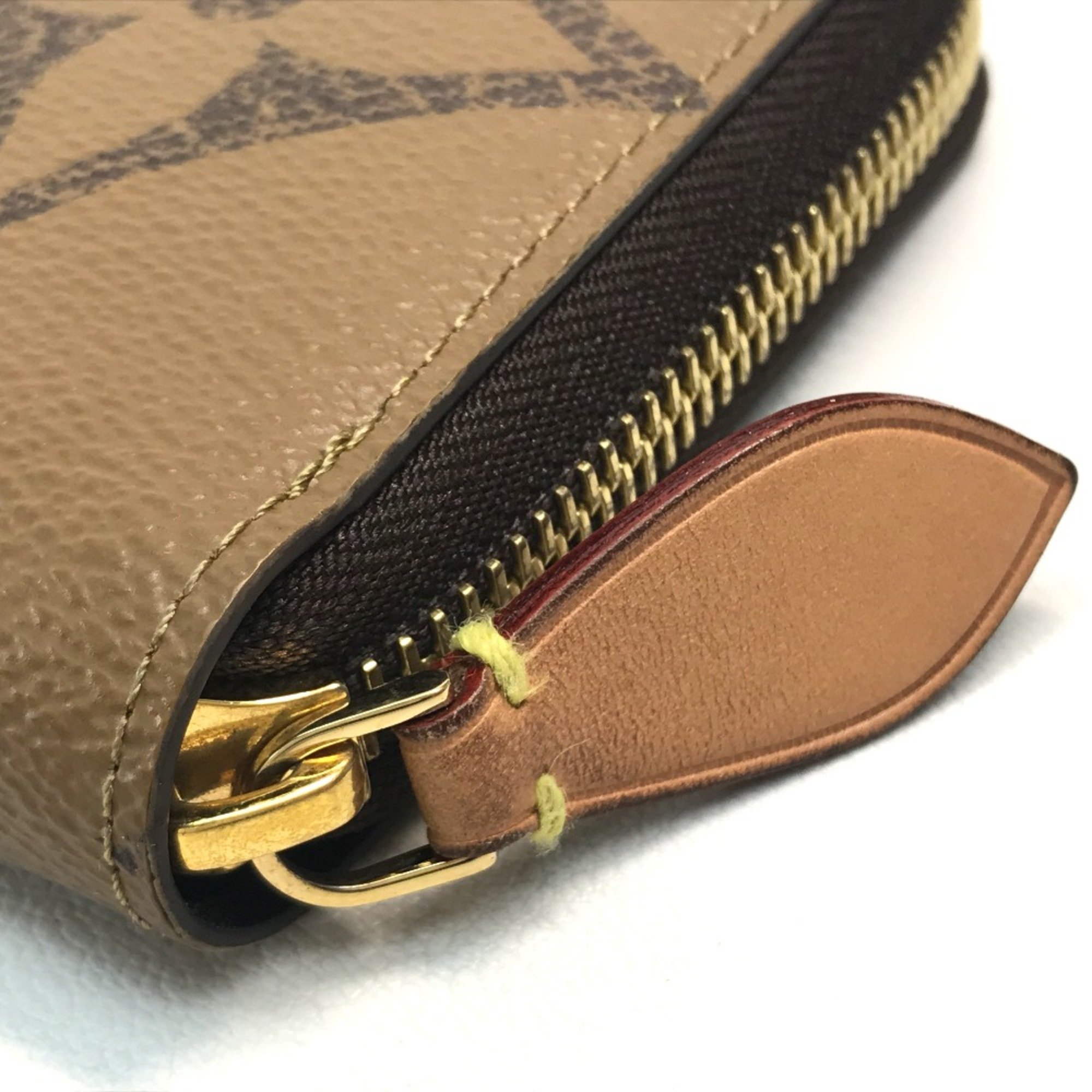 Louis Vuitton M67687 Monogram Giant Long Wallet Brown Brown