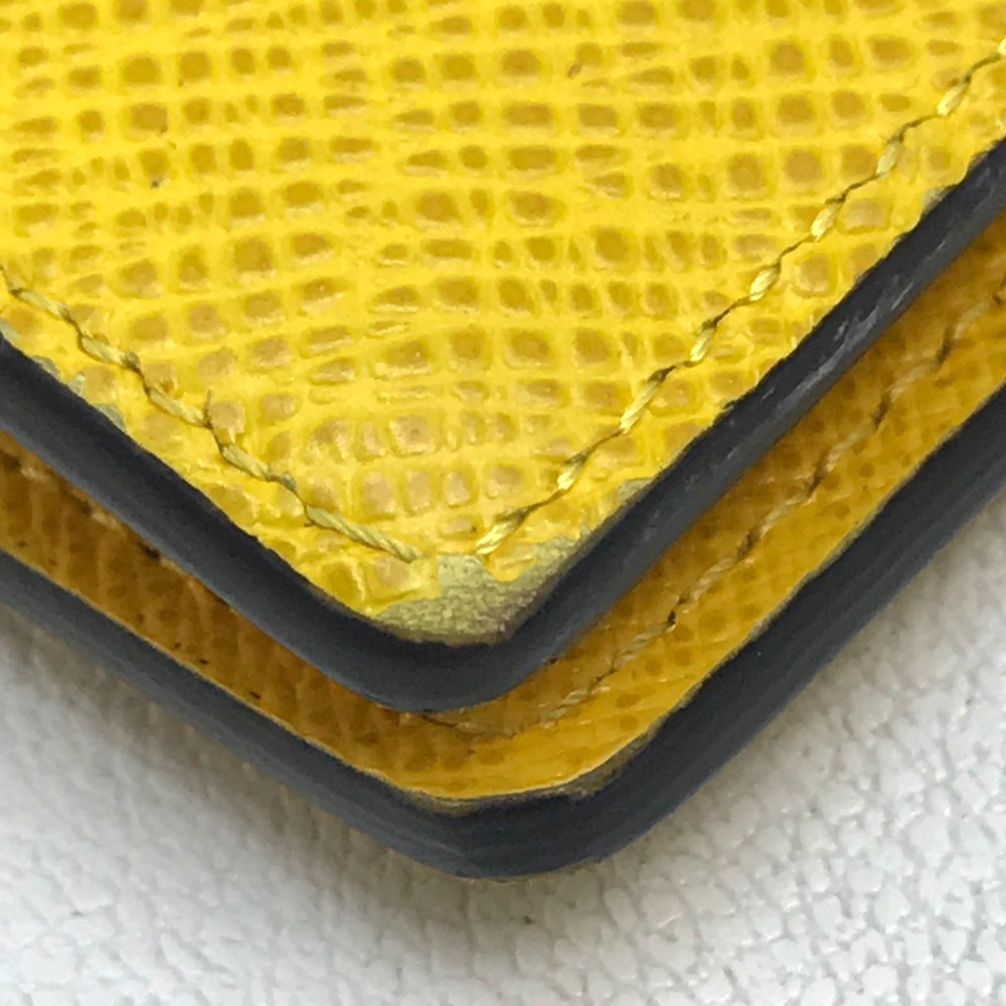 Louis Vuitton M42087 Taiga Long Wallet Jaune yellow