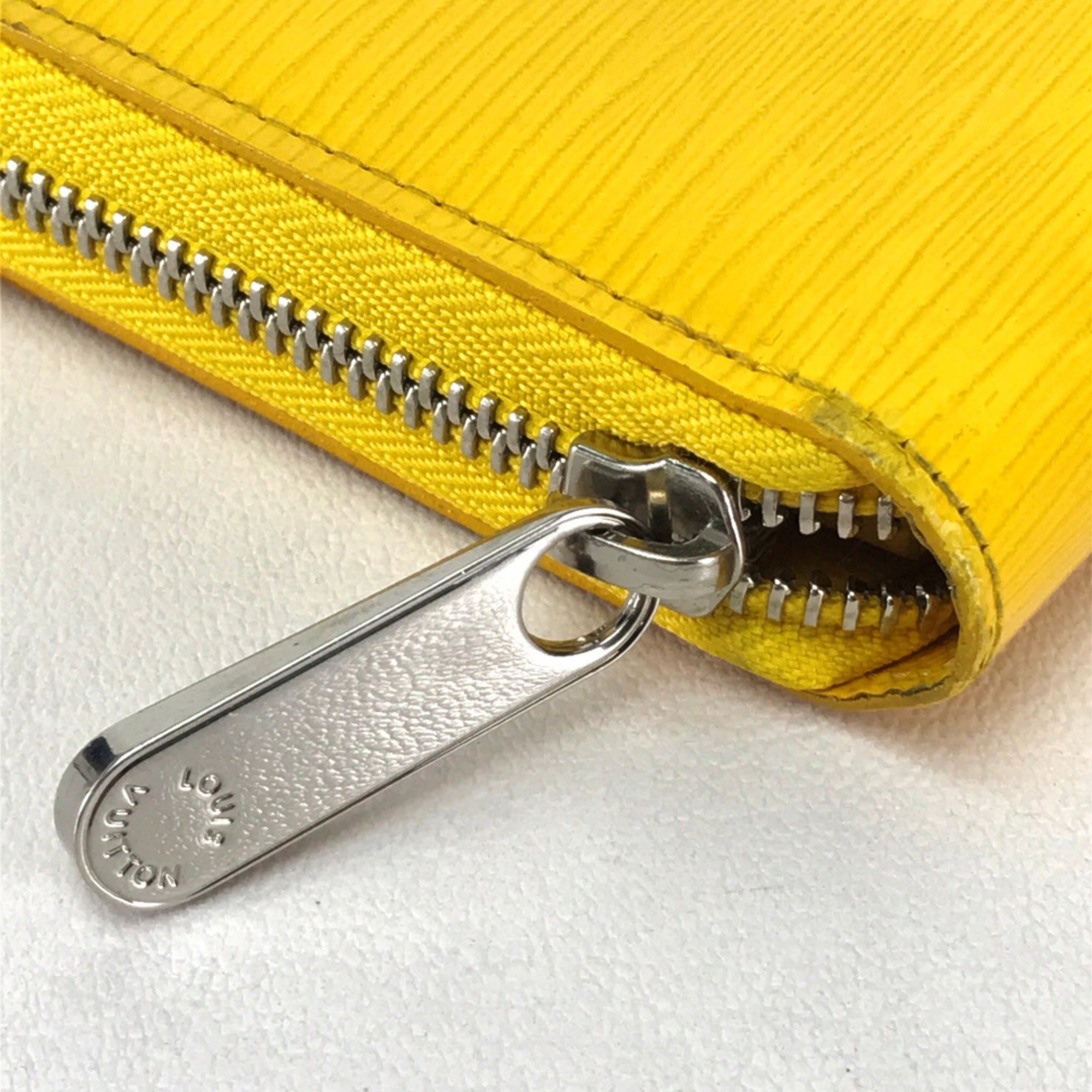 Louis Vuitton Epi Zip Around Long Wallet Long Wallet citron