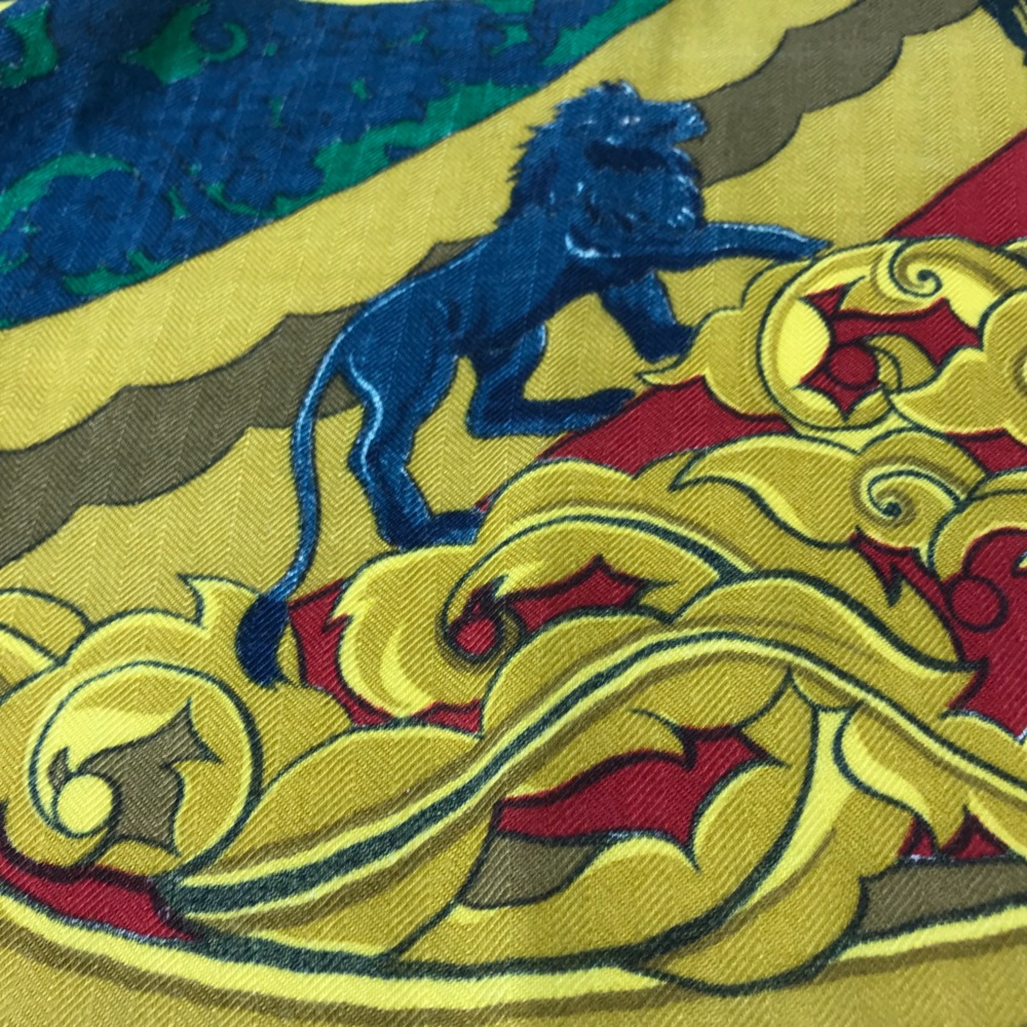 Hermes ANIMAUX SOLAIRES Animals of the Sun Stole/Shawl muffler Scarf Multicolore RedBased