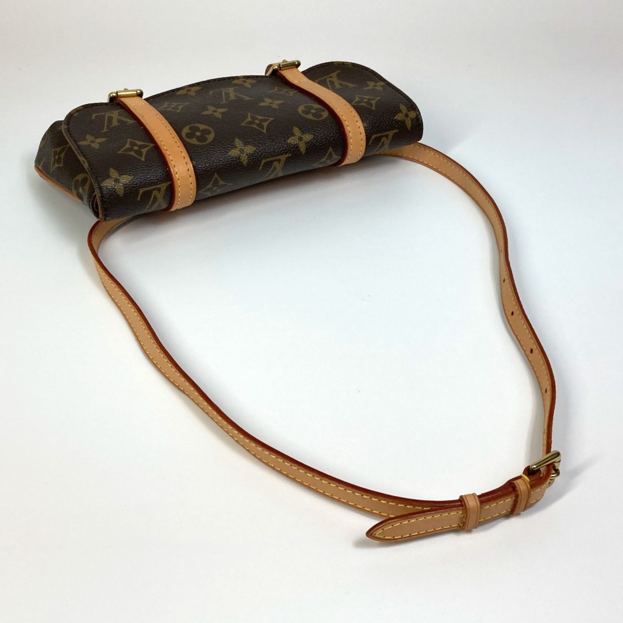 Louis Vuitton M51159 Monogram waist pouch Waist Pouch Brown