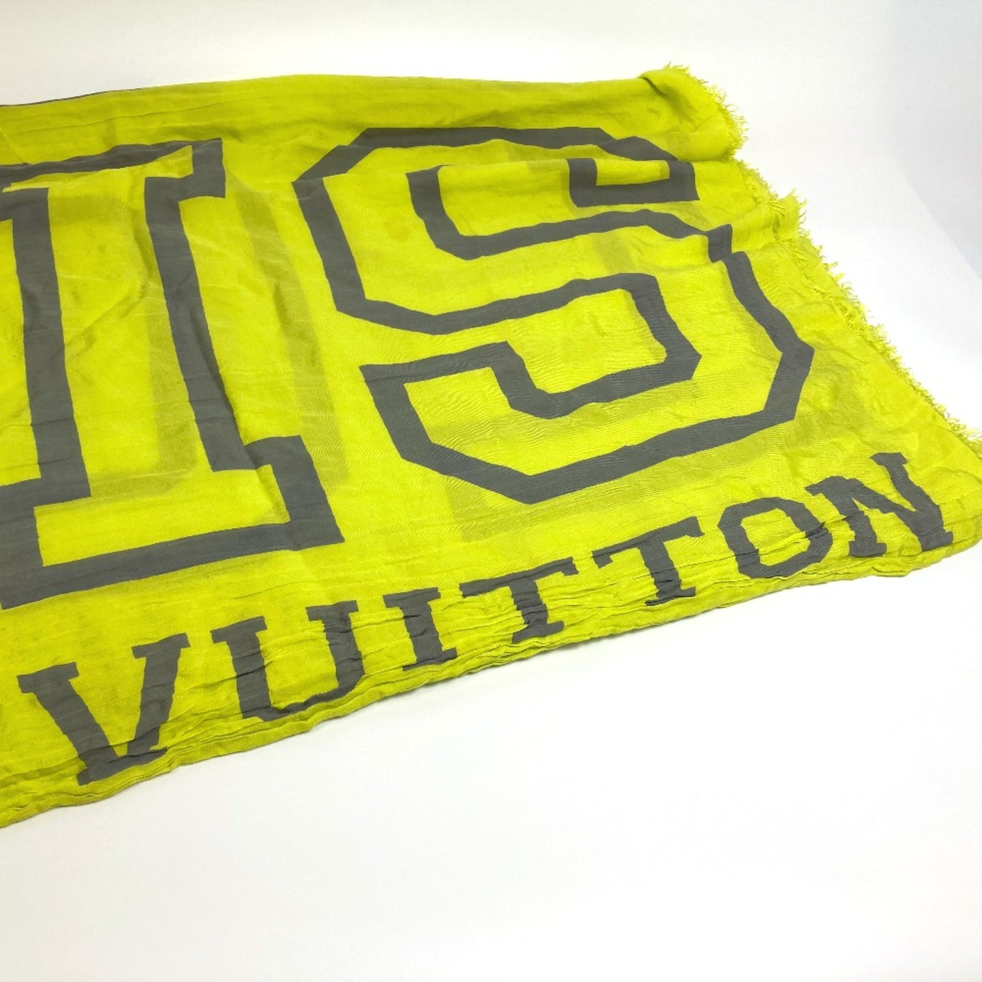 Louis Vuitton MP2152 Stole/Shawl shawl yellow